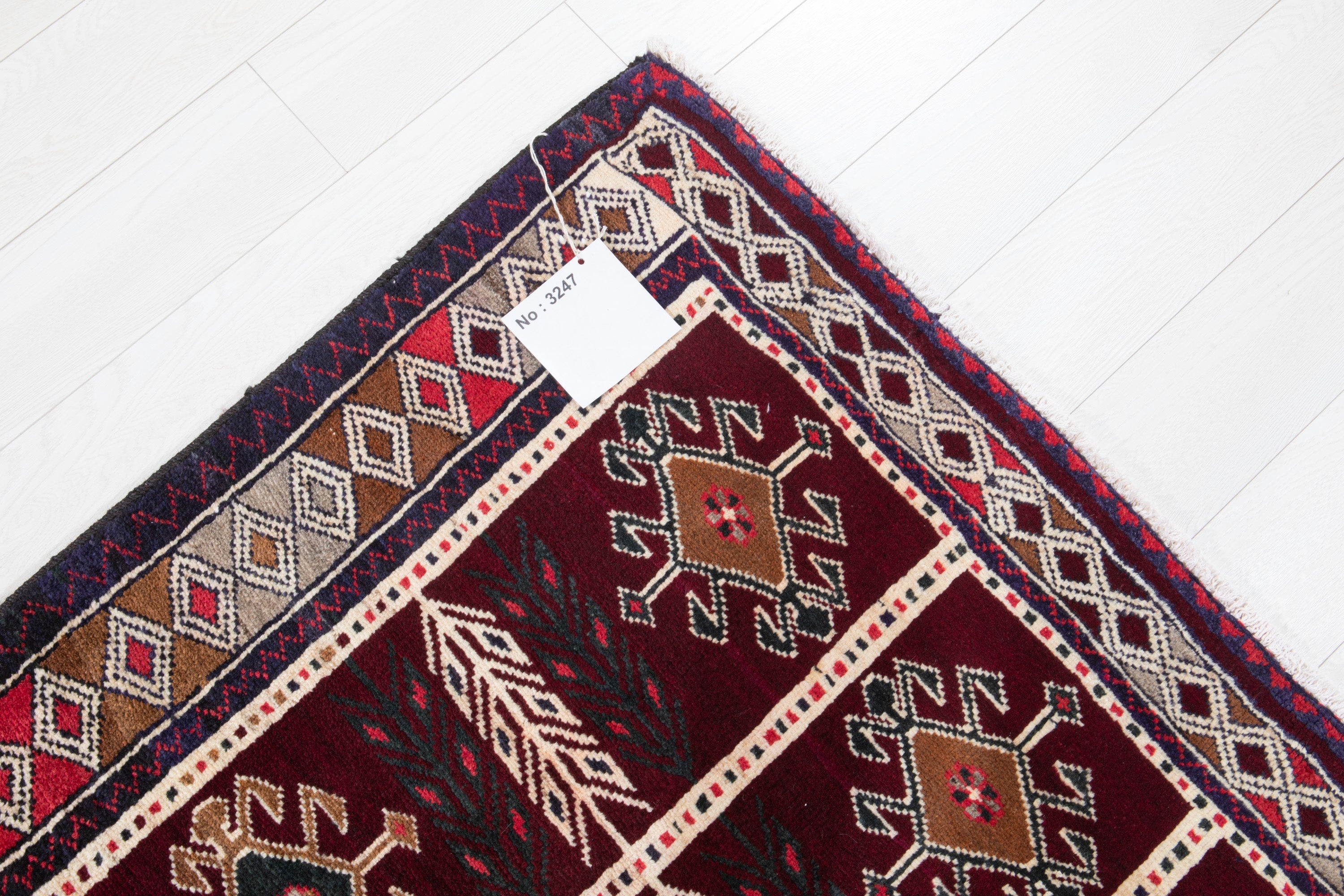 Hand-Knotted Vintage Wool Area Rug – 7' 11" x 5' 1" (241 x 155 cm) - Yasi & Fara