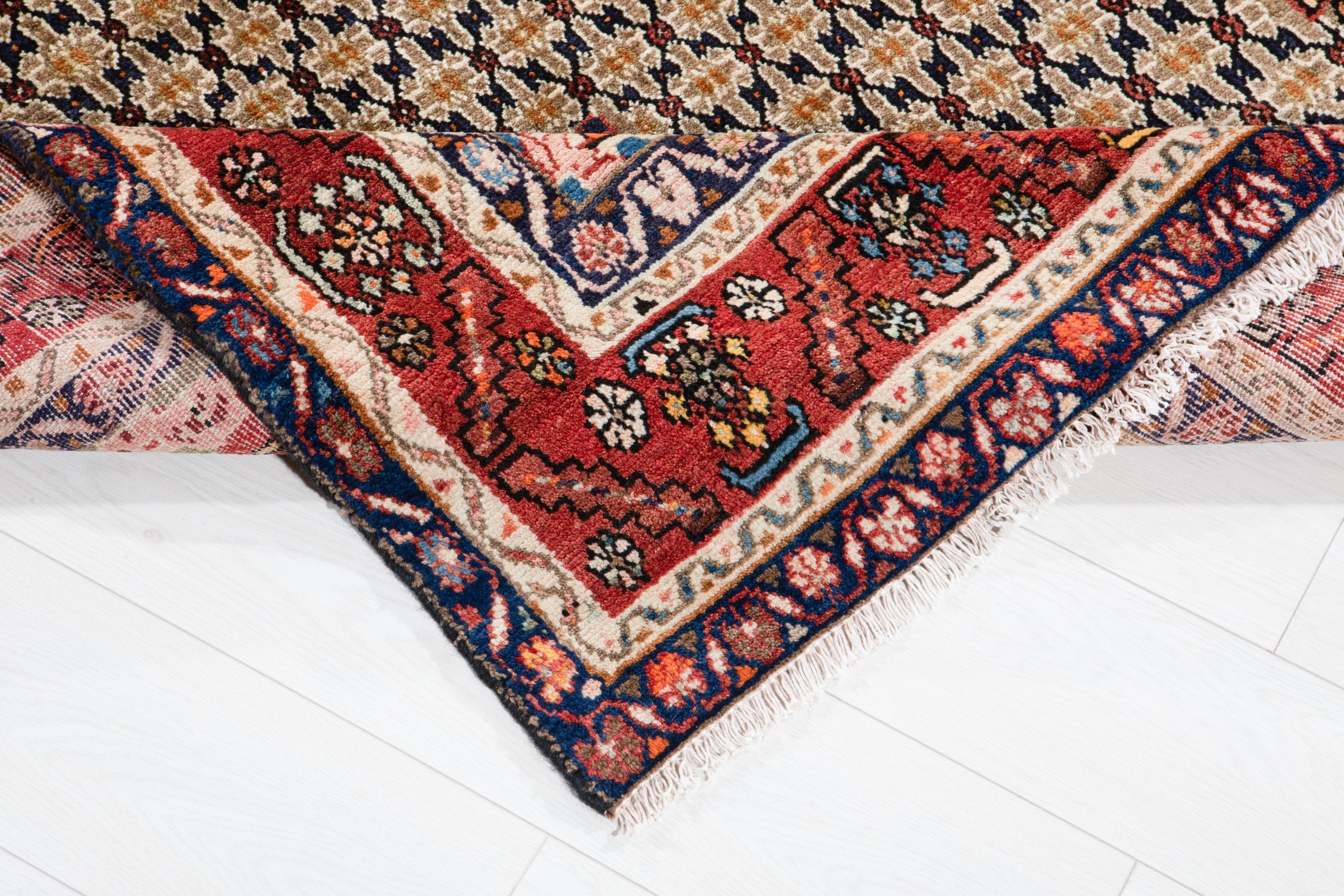 Hand-Knotted Vintage Wool Area Rug – 9' 9" x 5' (297 x 152 cm) - Yasi & Fara