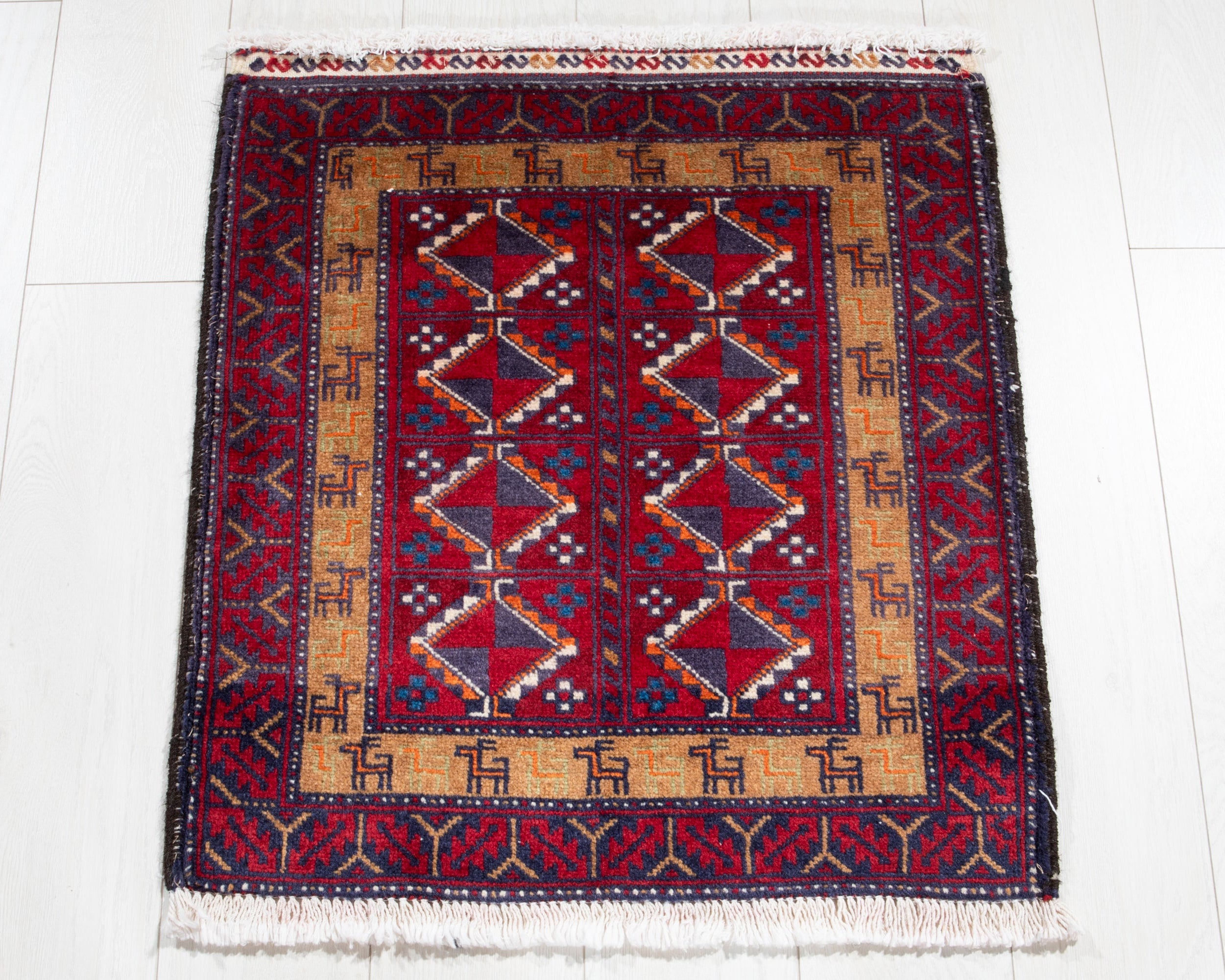 Vintage Small Lori Tribal Wool Rug, Red, 2x2 – 2' 2" x 2' 0" (66 x 62 cm)