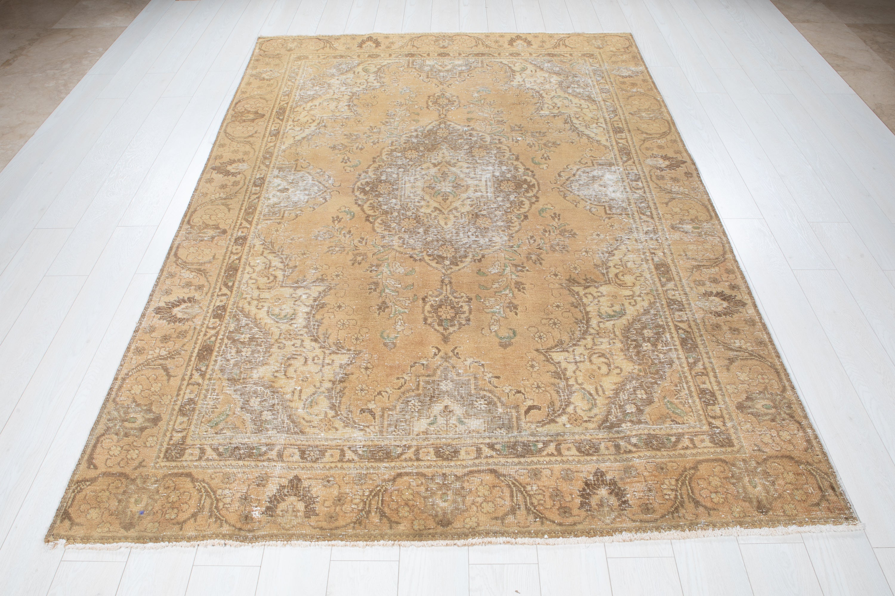 Hand-Knotted Vintage Large Wool Area Rug Faded – 9' 1" x 5' 11" (278 x 181 cm) - Yasi & Fara