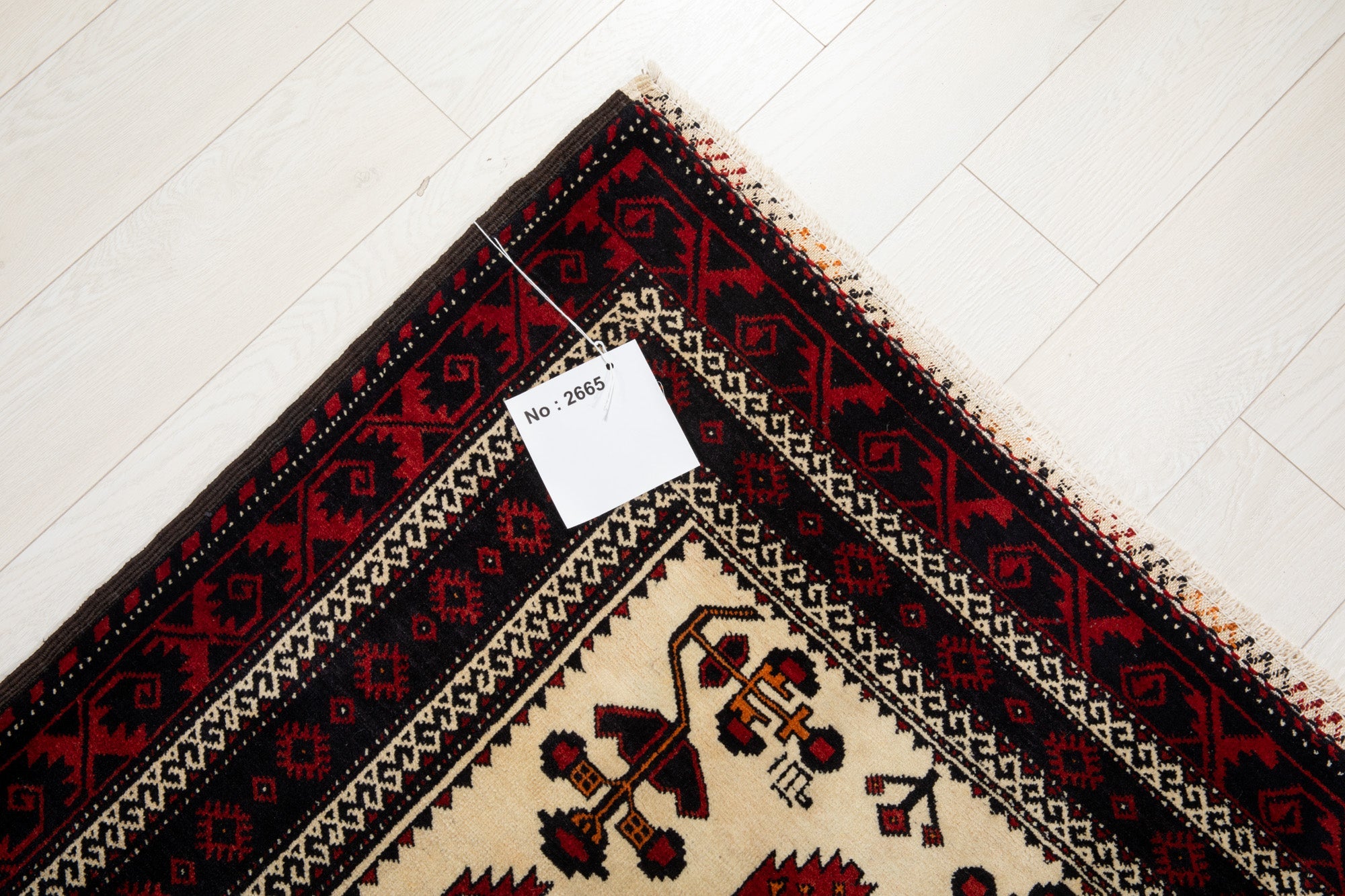 Hand-Knotted Vintage Wool Area Rug – 6' 3" x 3' 5" (190 x 104 cm) - Yasi & Fara