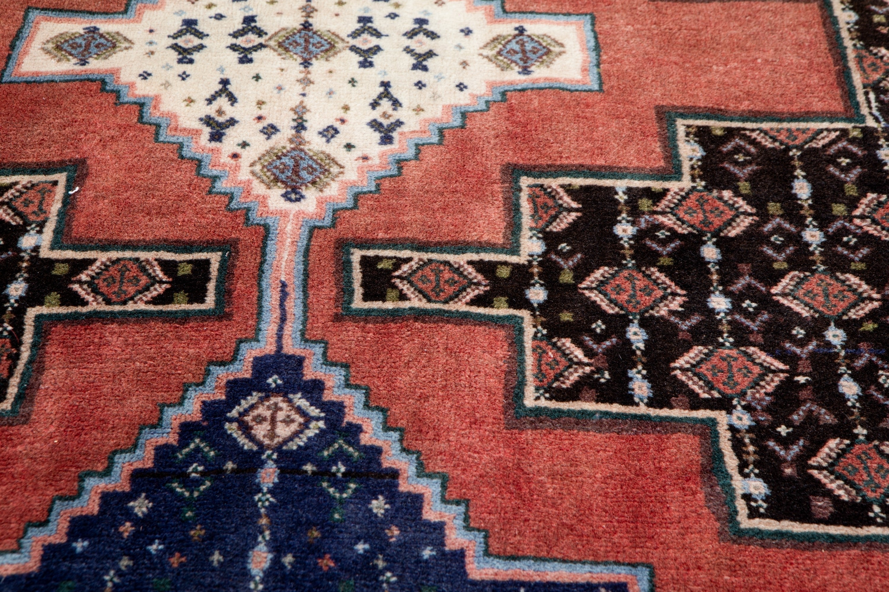 Hand-Knotted Vintage Wool Runner Rug – 9' 9" x 3' 5 (298 x 104 cm) - Yasi & Fara