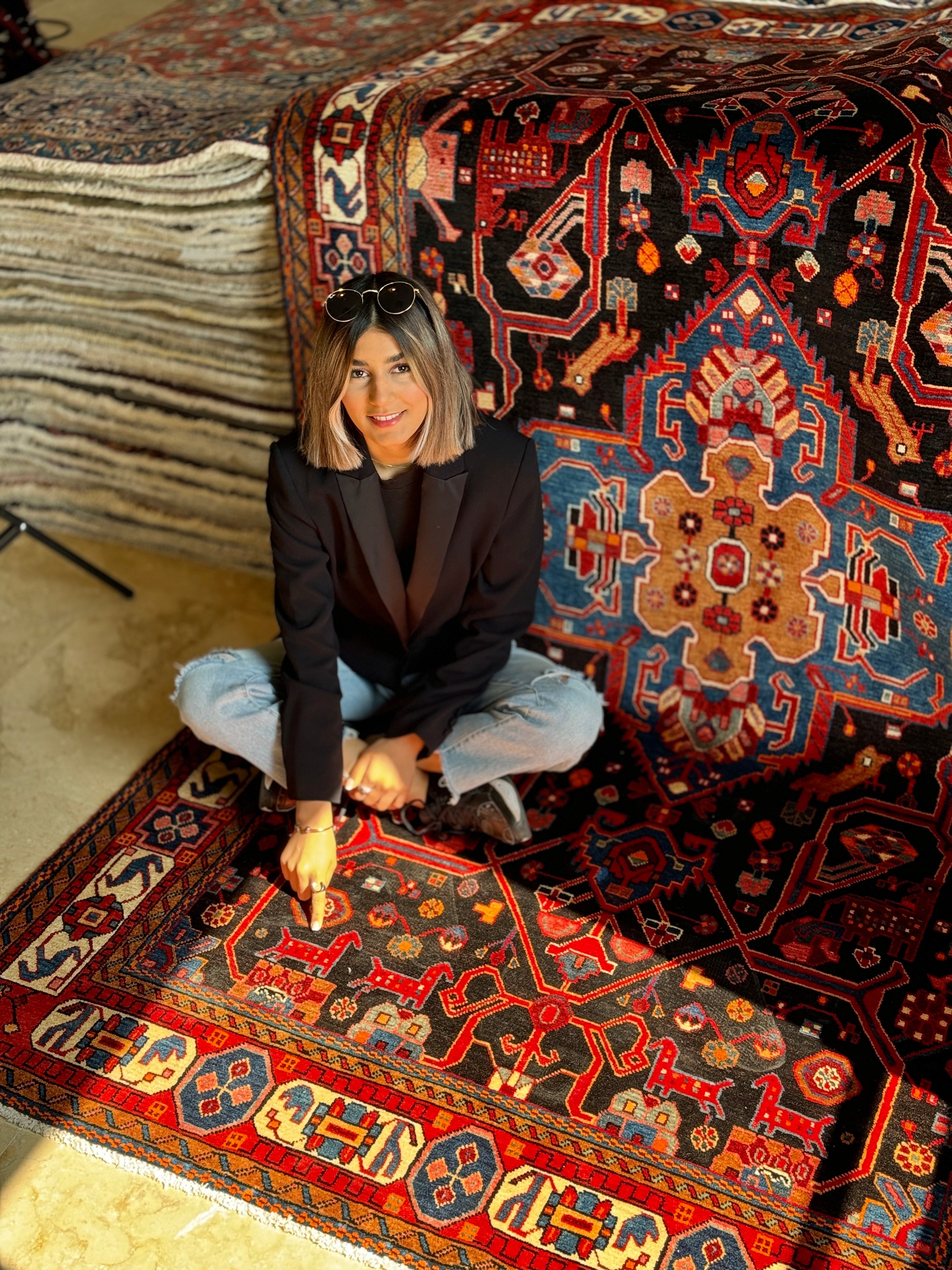 Hand-Knotted Vintage Wool Area Rug – 9' 5" x 5' 6" (288 × 167 cm) - Yasi & Fara