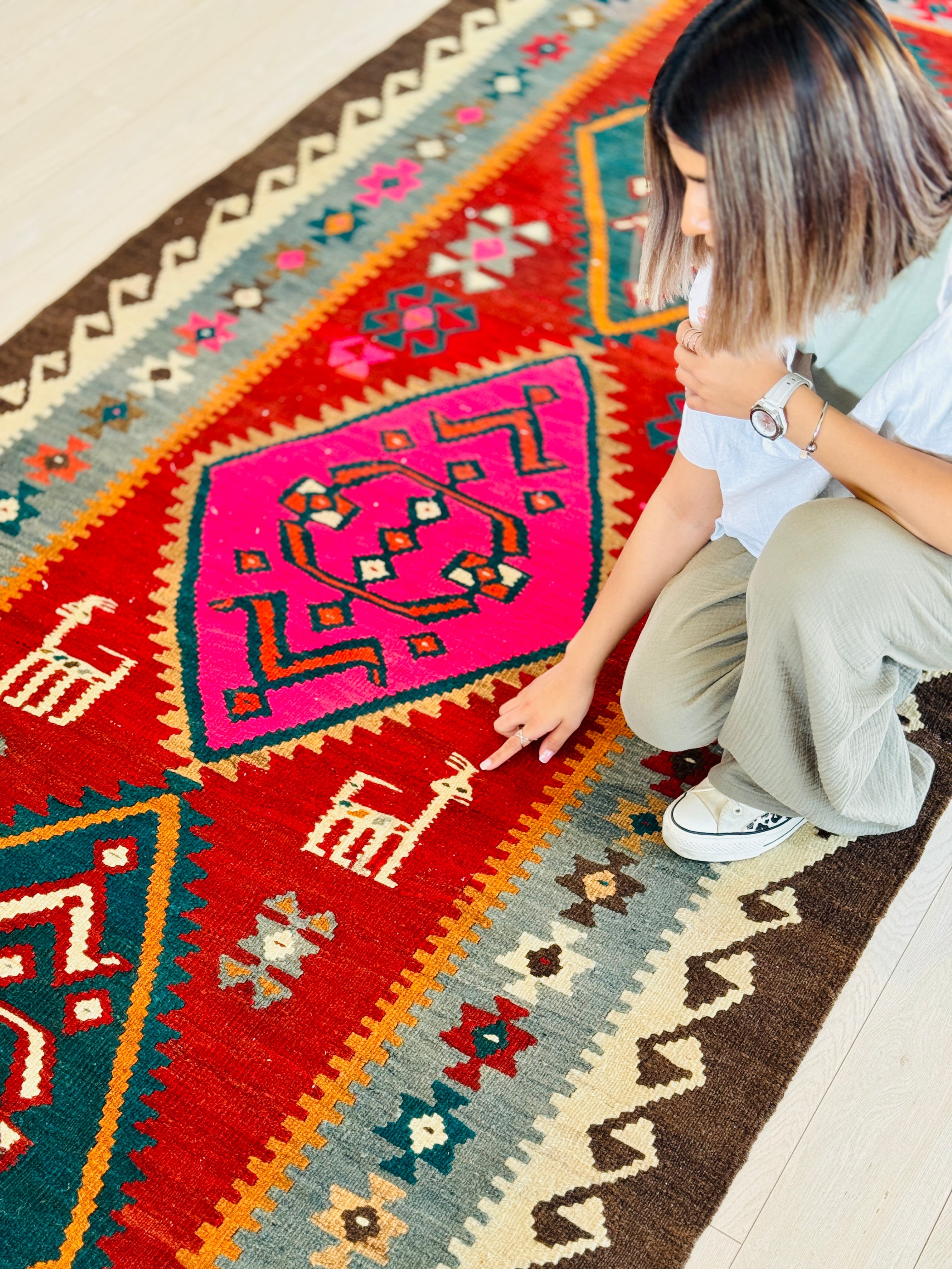 Handwoven Vintage Wool Kilim Rug – 11' 2" x 4' 9" (341 × 149 cm) - Yasi & Fara