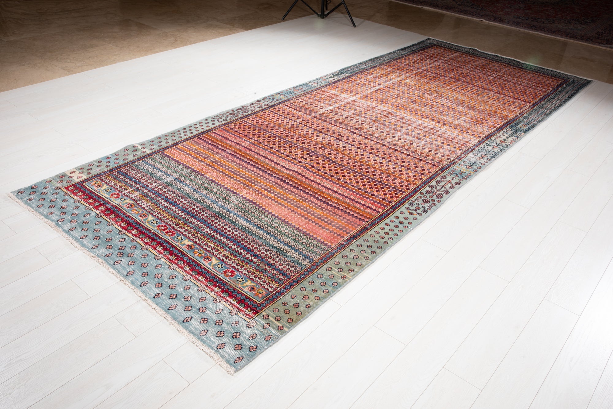 Hand-Knotted Vintage Wool Area Rug – 13' 3" x 5' 2" (404 x 159 cm) - Yasi & Fara