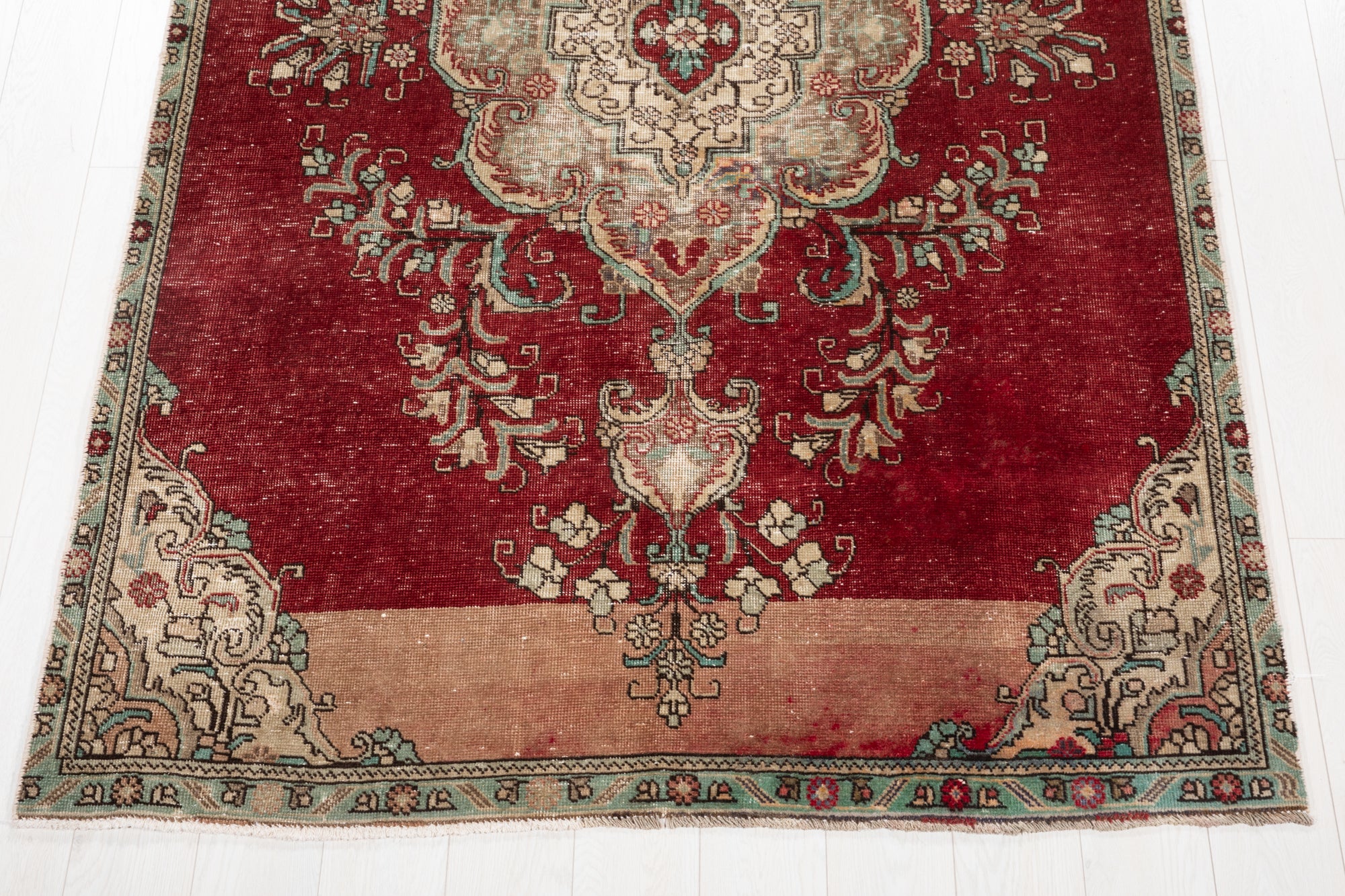 Hand-Knotted Vintage Wool Area Rug – 7' 10" x 4' 11" (240 × 150 cm) - Yasi & Fara