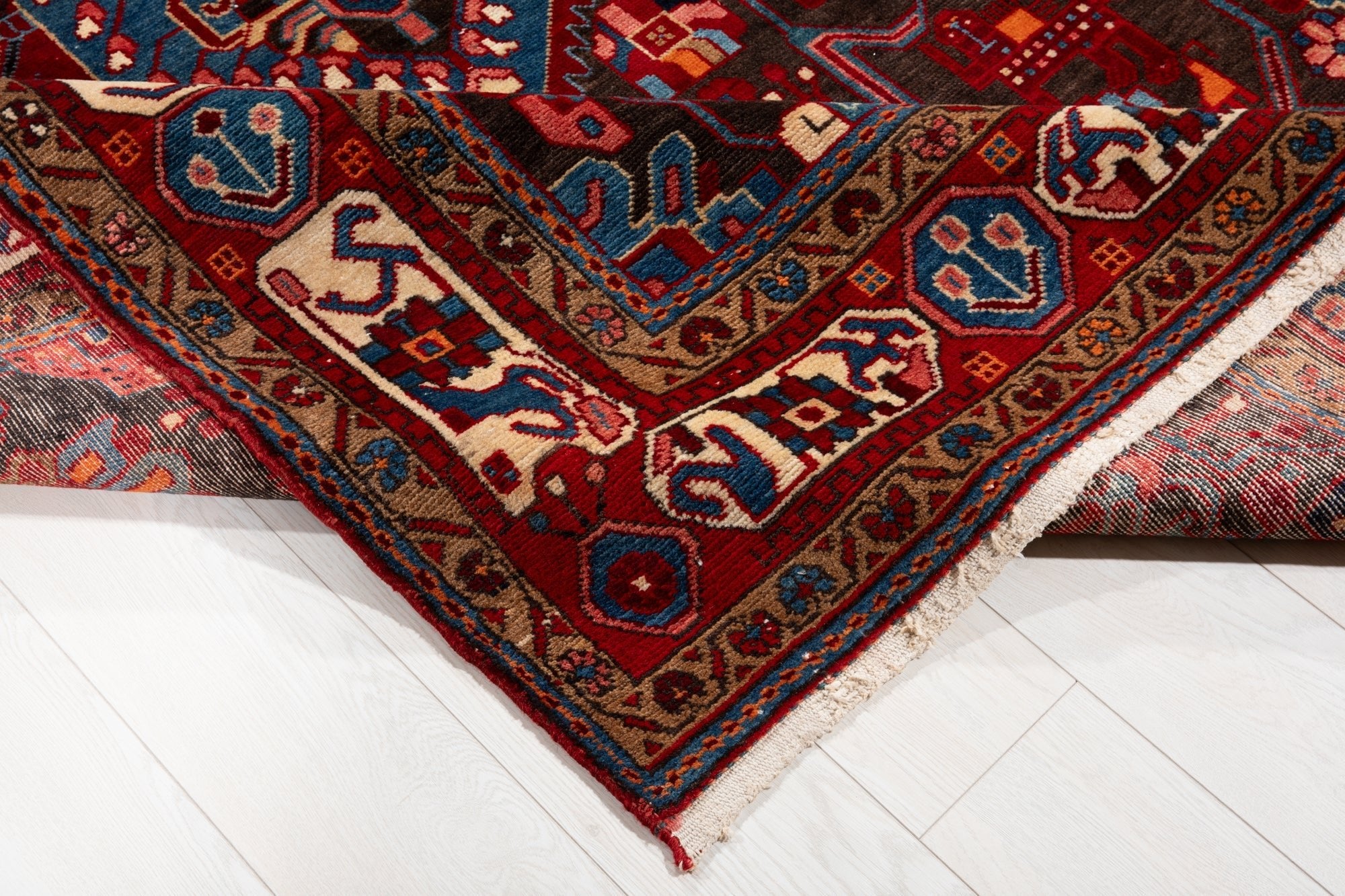 Hand-Knotted Vintage Wool Area Rug – 9' 8" x 5' 6" (294 × 167 cm) - Yasi & Fara