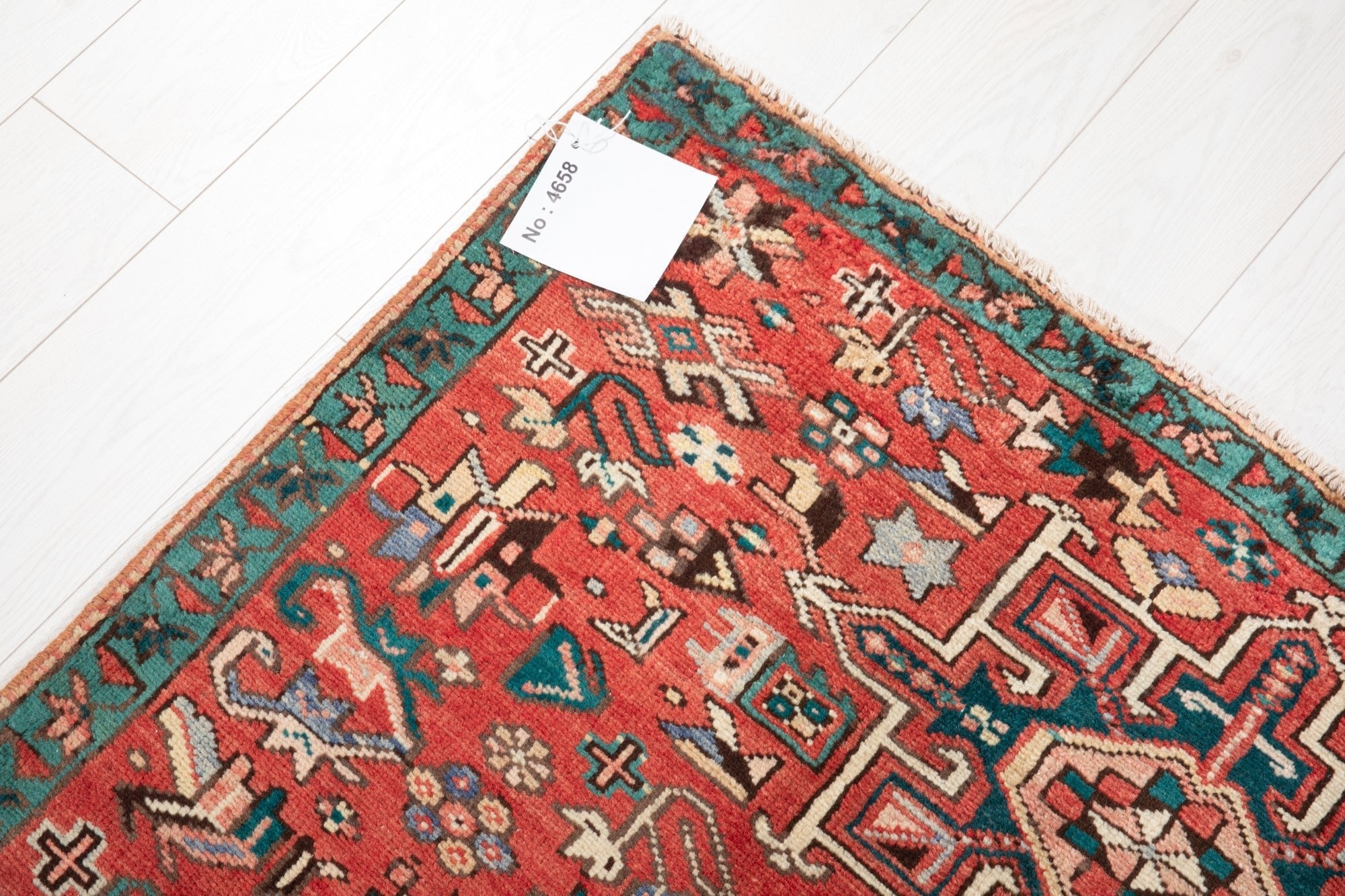 Hand-Knotted Vintage Wool Runner Rug – 9' 6" x 3' 10" (290 × 116 cm) - Yasi & Fara
