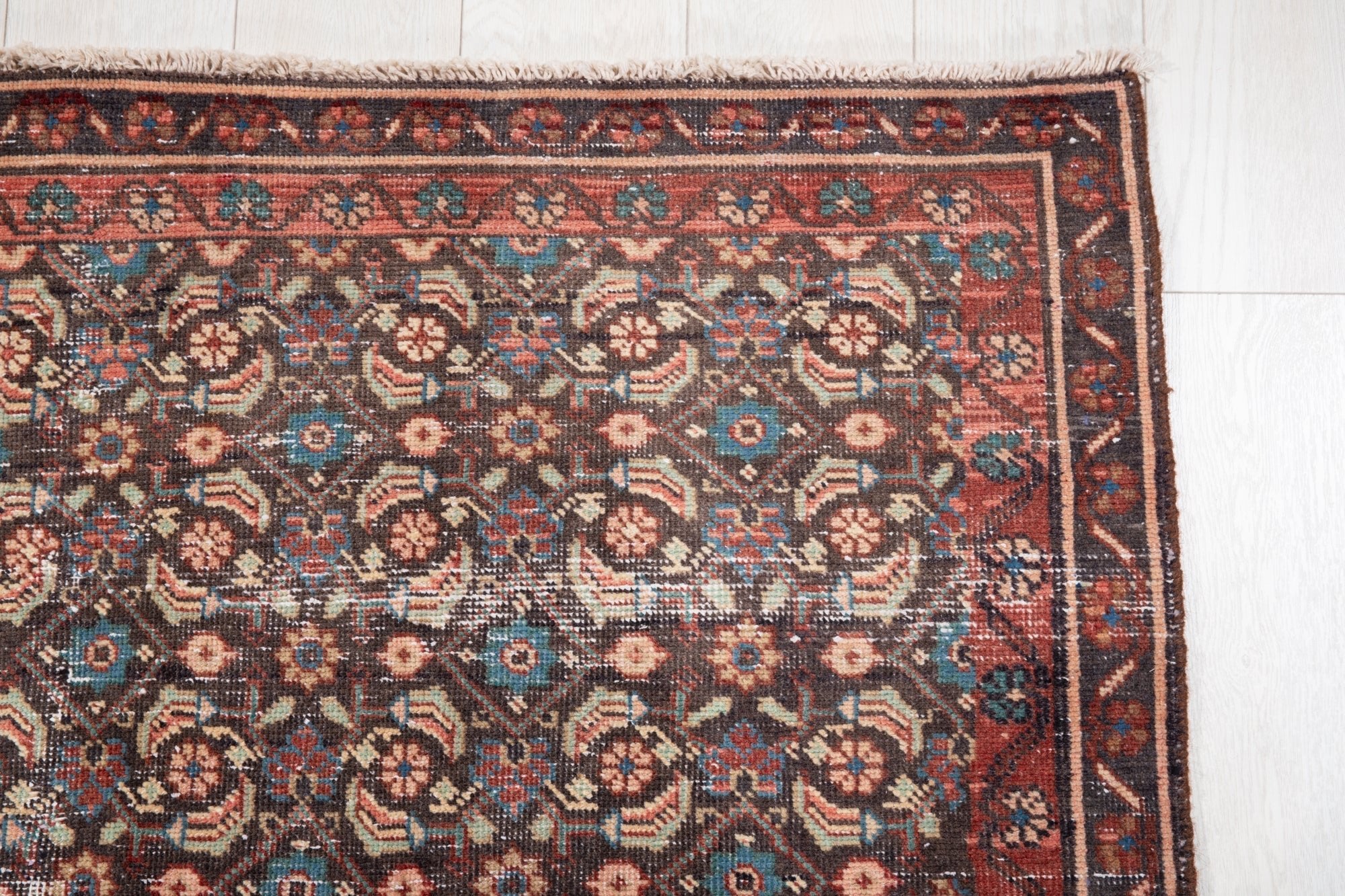 Hand-Knotted Vintage Wool Runner Rug – 13' 10" x 4' 7" (423 × 140 cm) - Yasi & Fara