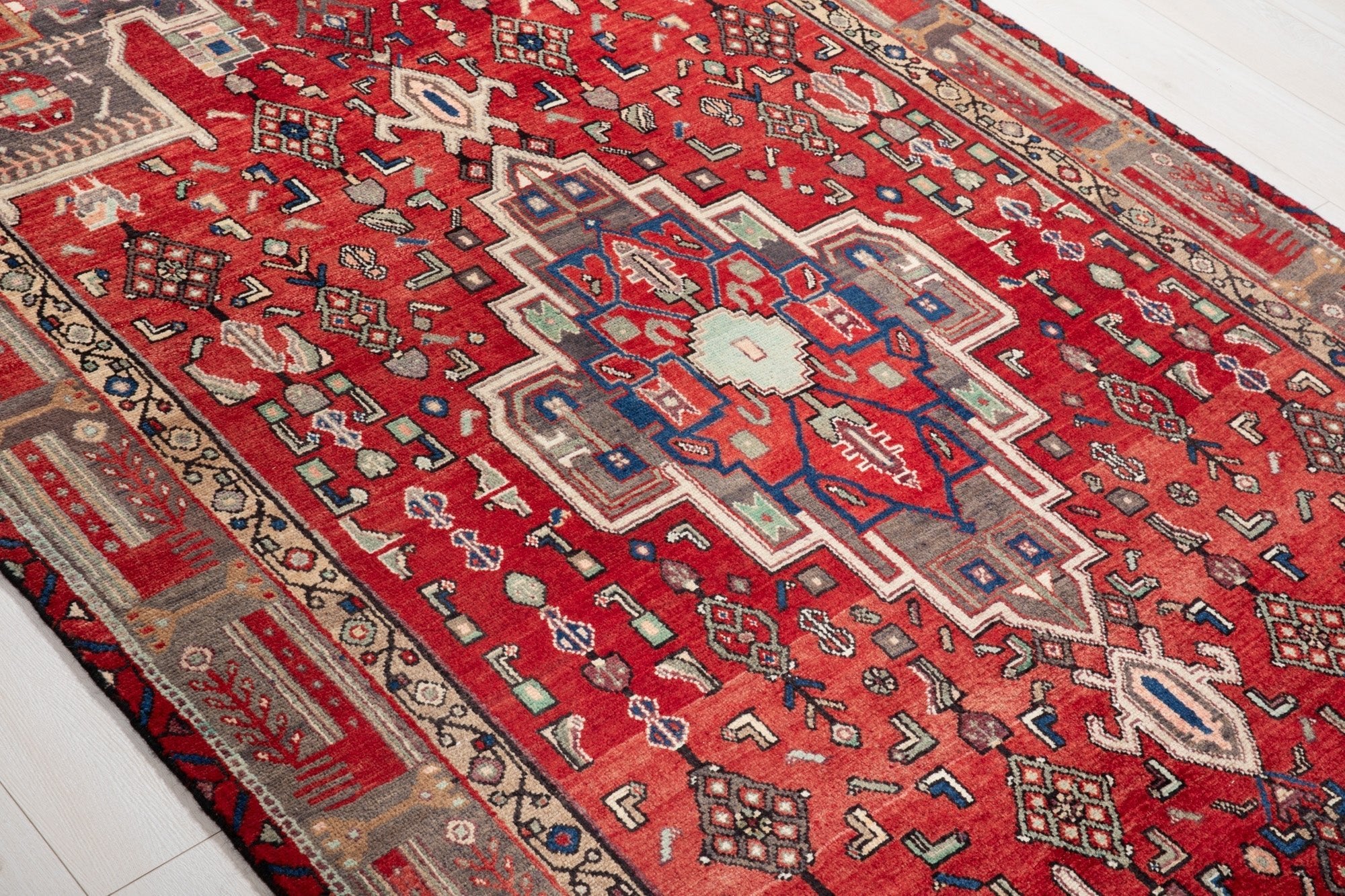 Hand-Knotted Vintage Wool Area Rug – 8' 10" x 4' 9" (270 × 145 cm) - Yasi & Fara