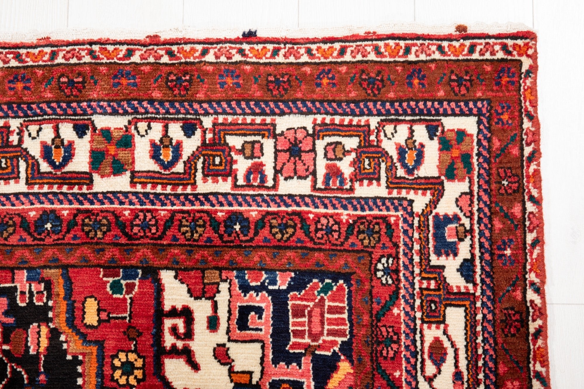 Hand-Knotted Vintage Wool Area Rug – 8' 9" x 4' 11" (267 x 150 cm) - Yasi & Fara