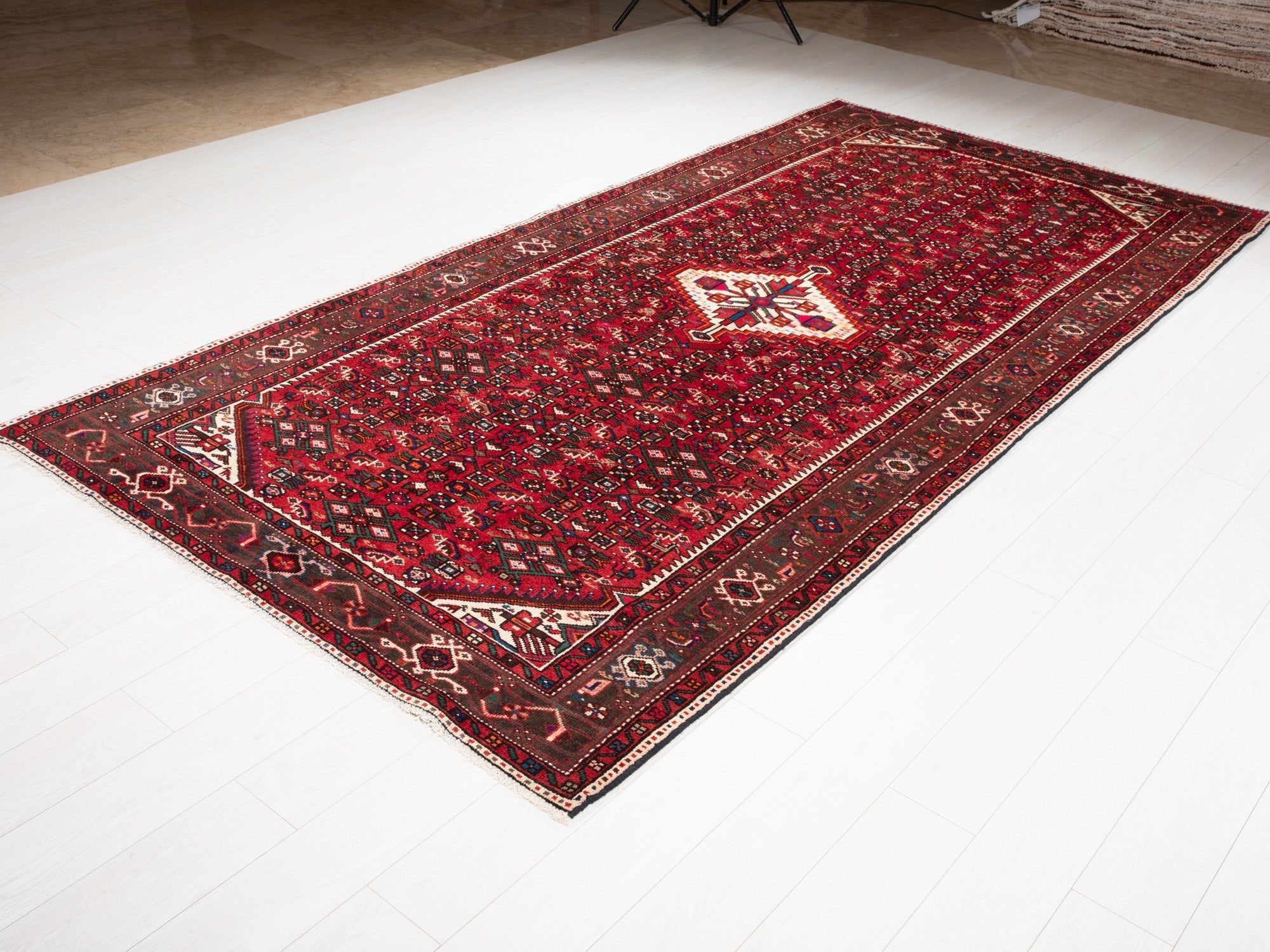 Hand-Knotted Vintage Wool Area Rug – 10' 6" x 5' 3" (319 x 160 cm) - Yasi & Fara