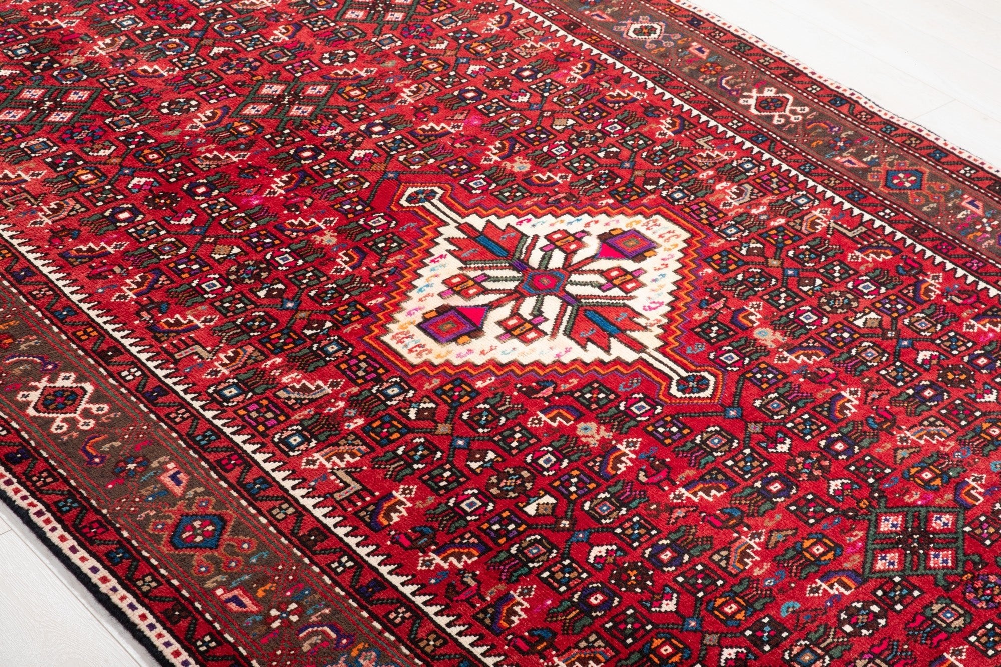 Hand-Knotted Vintage Wool Area Rug – 10' 6" x 5' 3" (319 x 160 cm) - Yasi & Fara