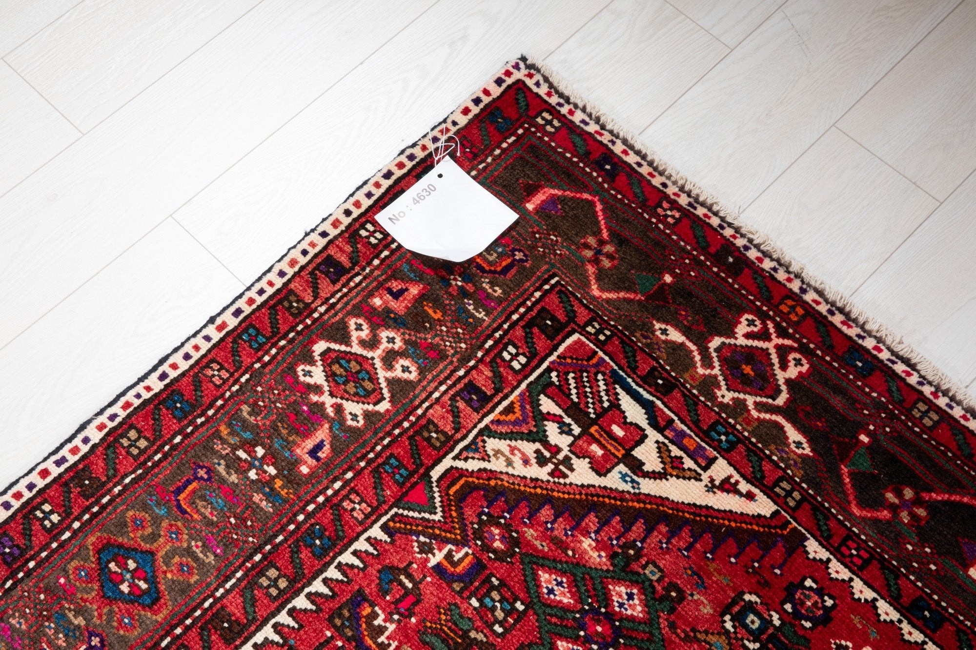 Hand-Knotted Vintage Wool Area Rug – 10' 6" x 5' 3" (319 x 160 cm) - Yasi & Fara