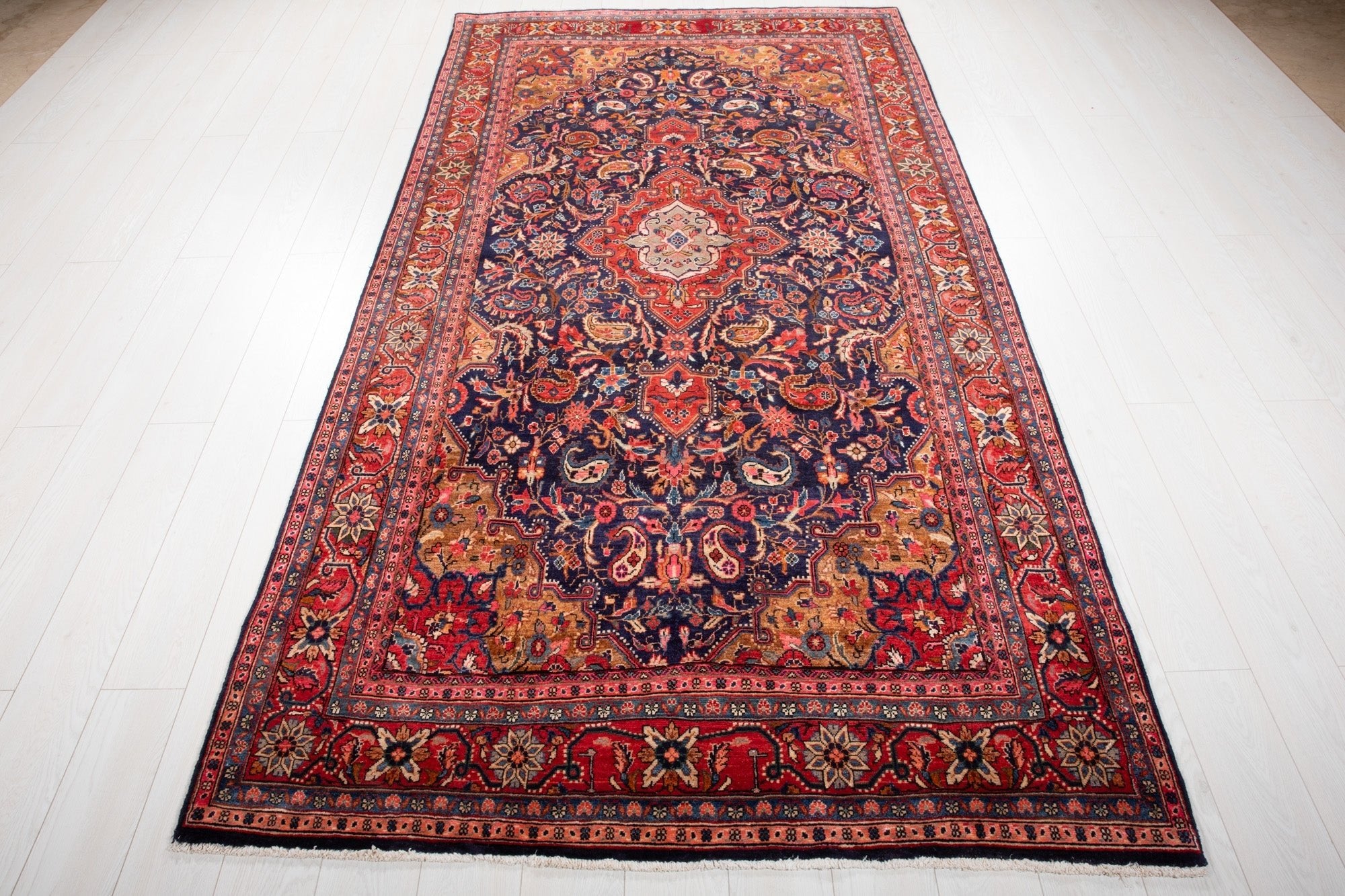 Hand-Knotted Vintage Wool Area Rug – 9' 7" x 5' (291 x 152 cm) - Yasi & Fara