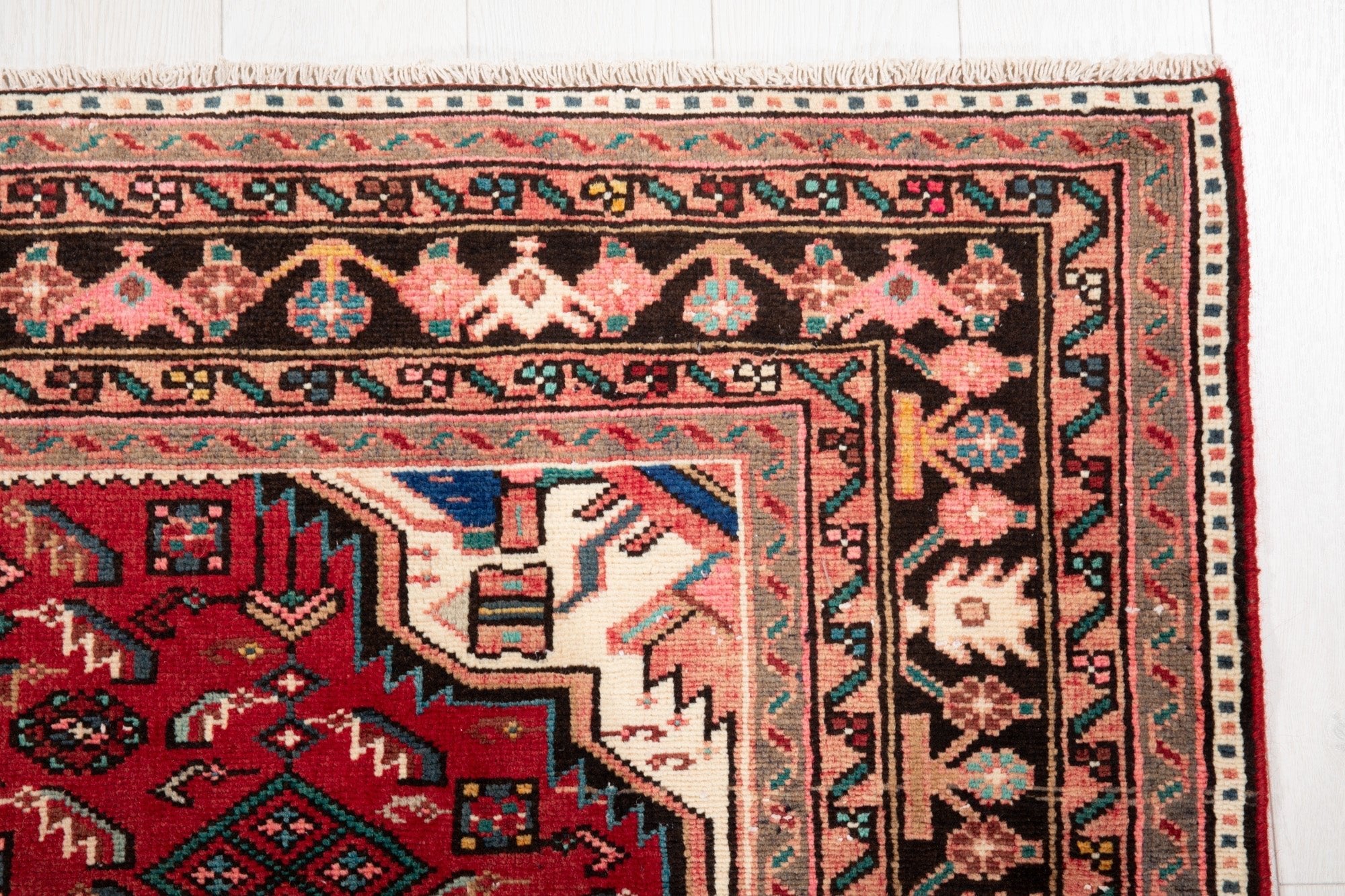Hand-Knotted Vintage Wool Area Rug – 9' 10" x 5' 1" (299 x 155 cm) - Yasi & Fara