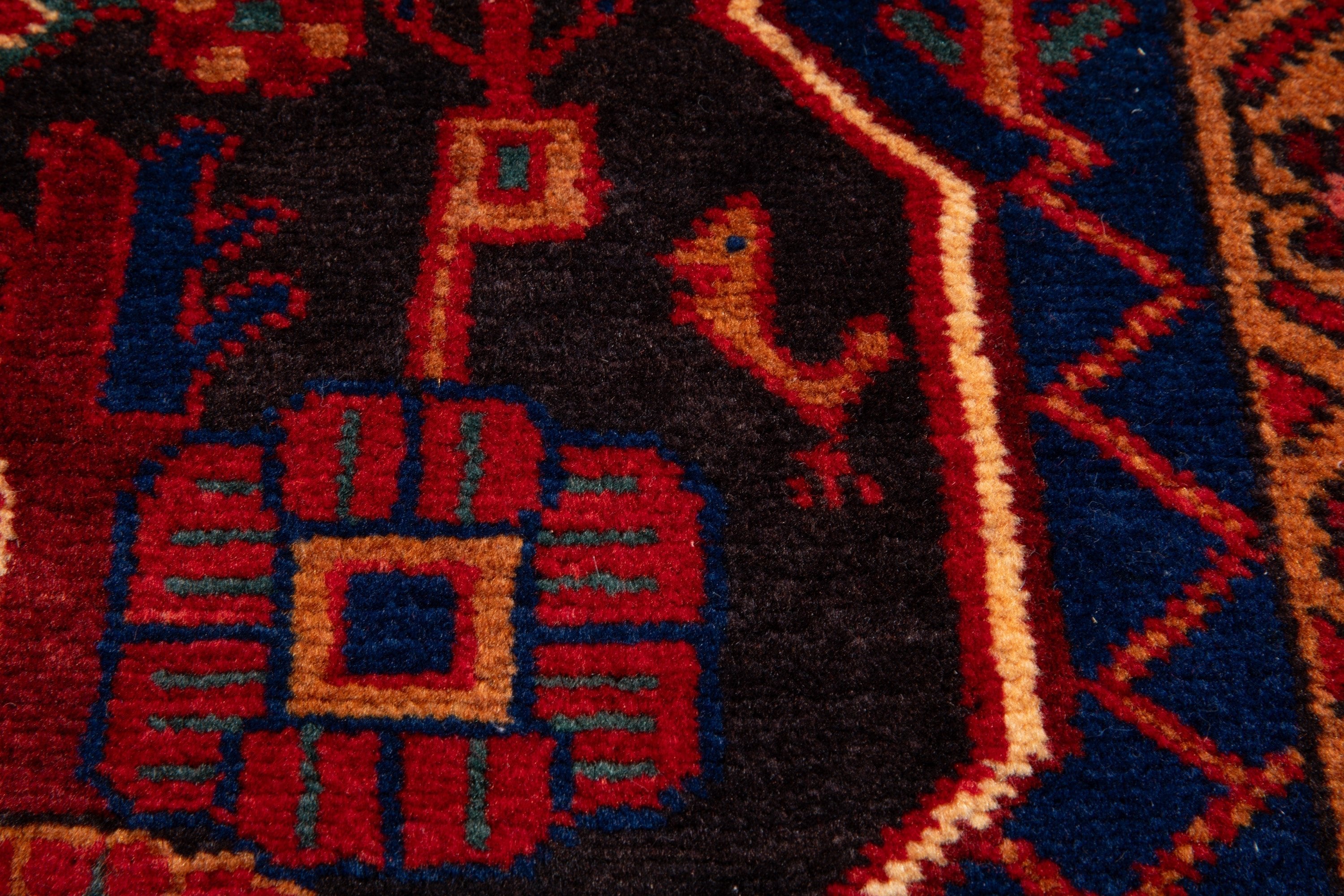 Hand-Knotted Vintage Wool Area Rug – 9' 10" x 5' 6" (299 x 169 cm) - Yasi & Fara