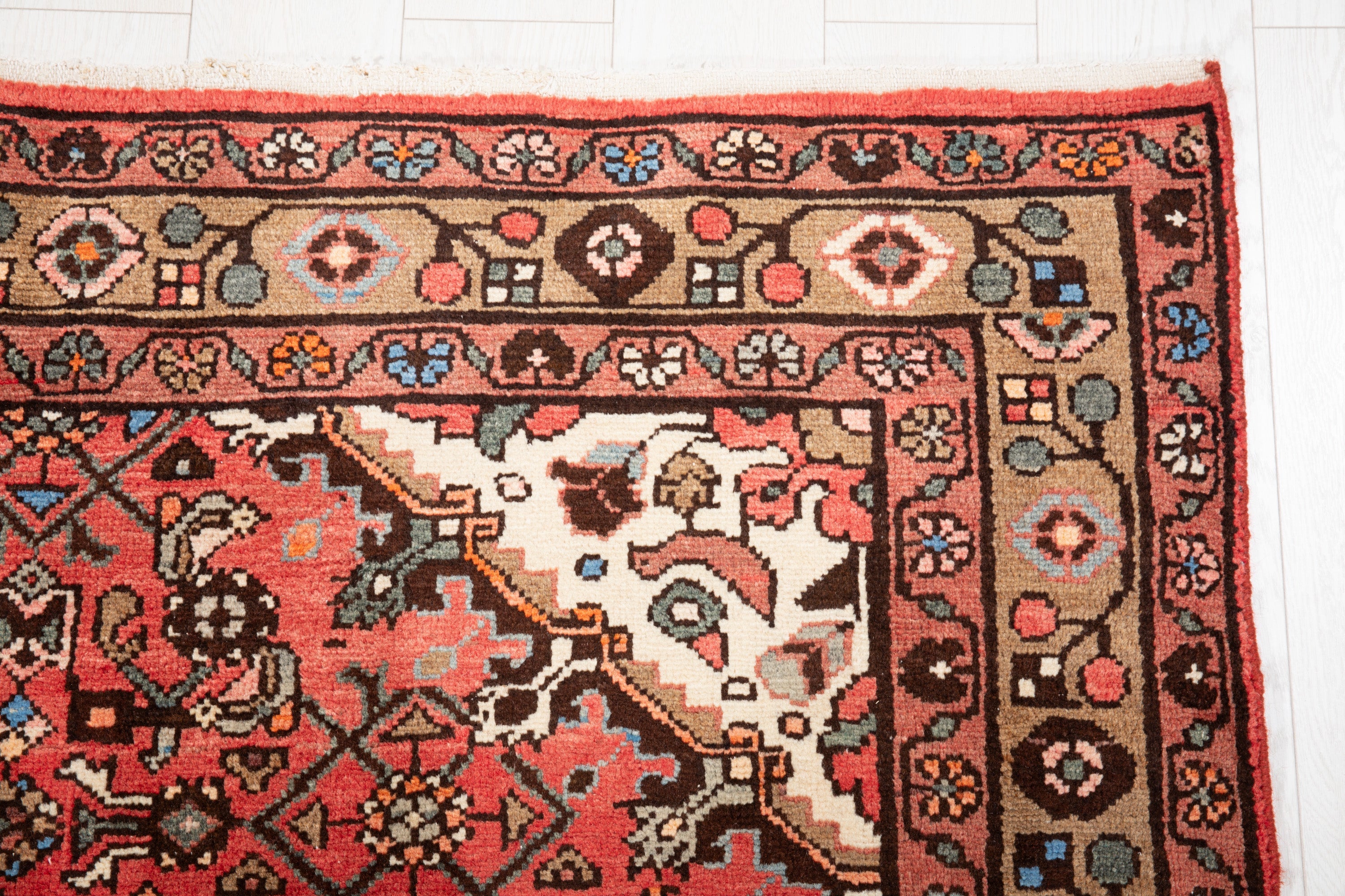 Hand-Knotted Vintage Wool Area Rug – 10' 8" x 5' 1" (324 x 154 cm) - Yasi & Fara