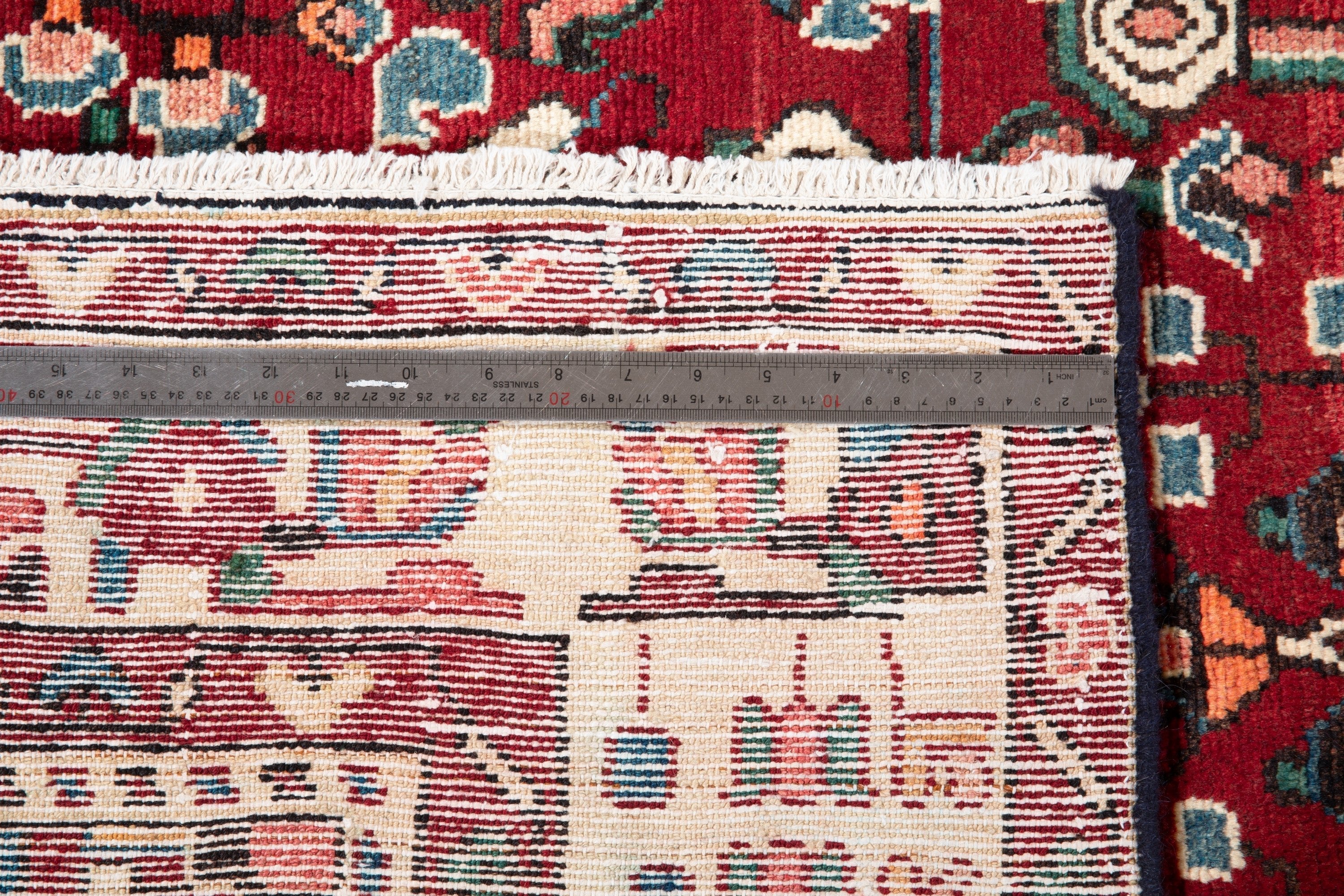 Hand-Knotted Vintage Wool Area Rug – 9' 7" x 5' 2" (293 x 157 cm) - Yasi & Fara
