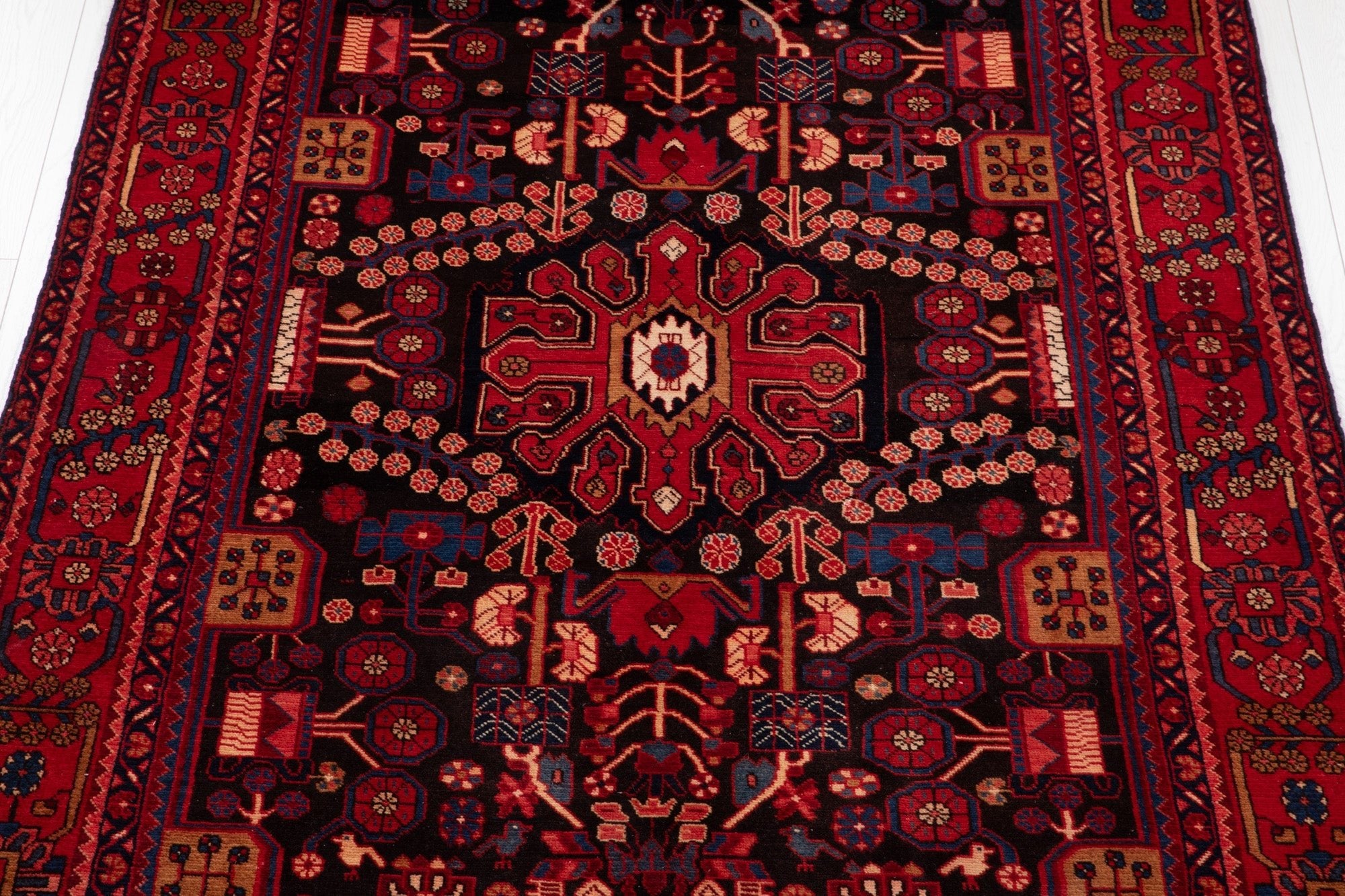 Hand-Knotted Vintage Wool Area Rug – 9' 4" x 5' (284 × 152 cm) - Yasi & Fara