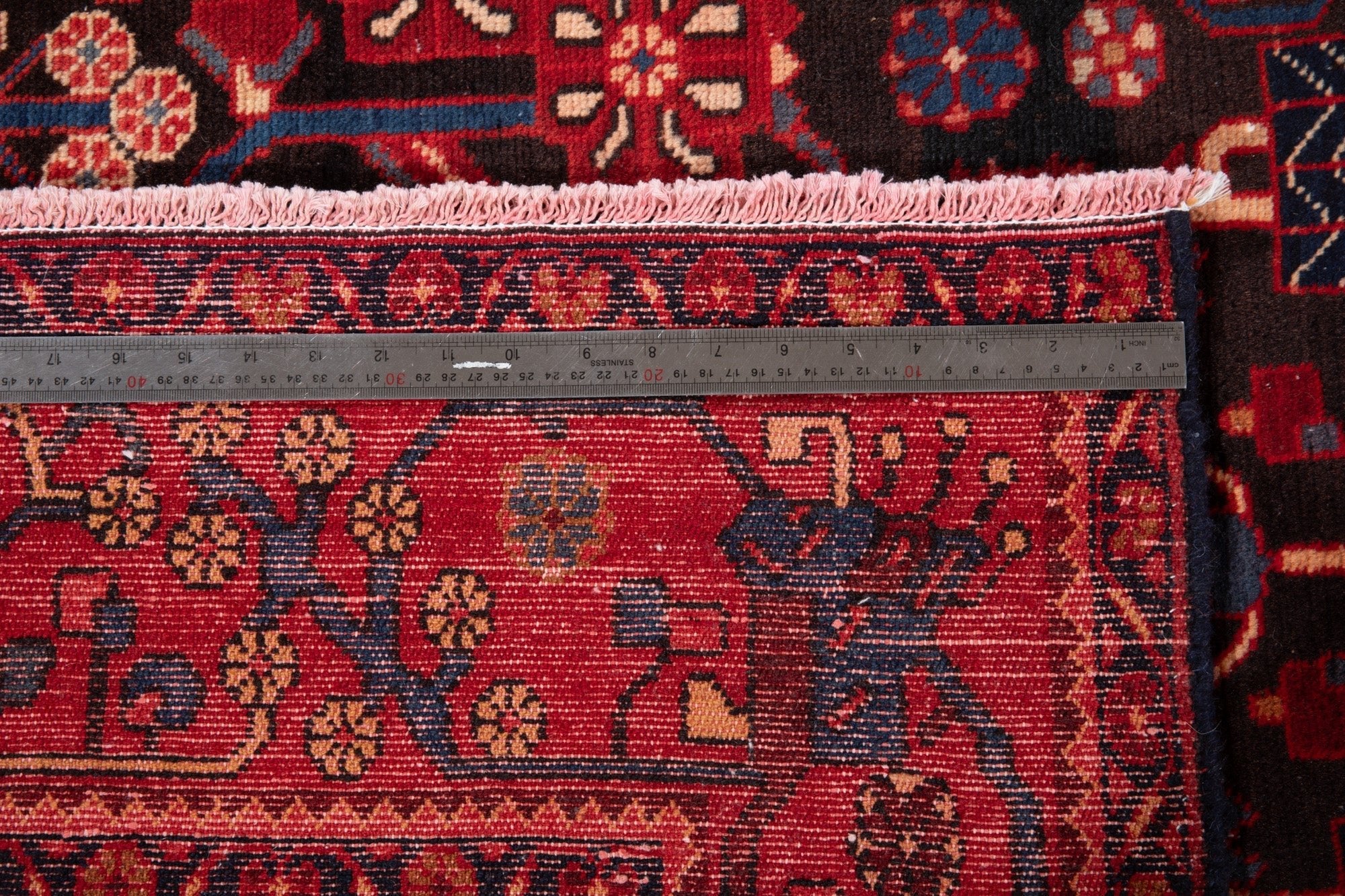 Hand-Knotted Vintage Wool Area Rug – 9' 4" x 5' (284 × 152 cm) - Yasi & Fara