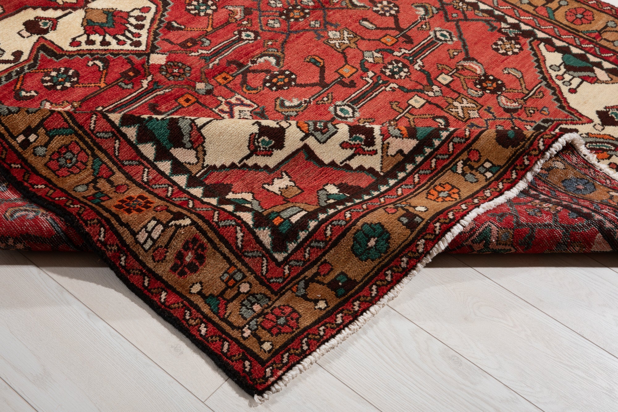 Hand-Knotted Vintage Wool Area Rug – 9' 10" x 5' 4" (300 x 163 cm) - Yasi & Fara
