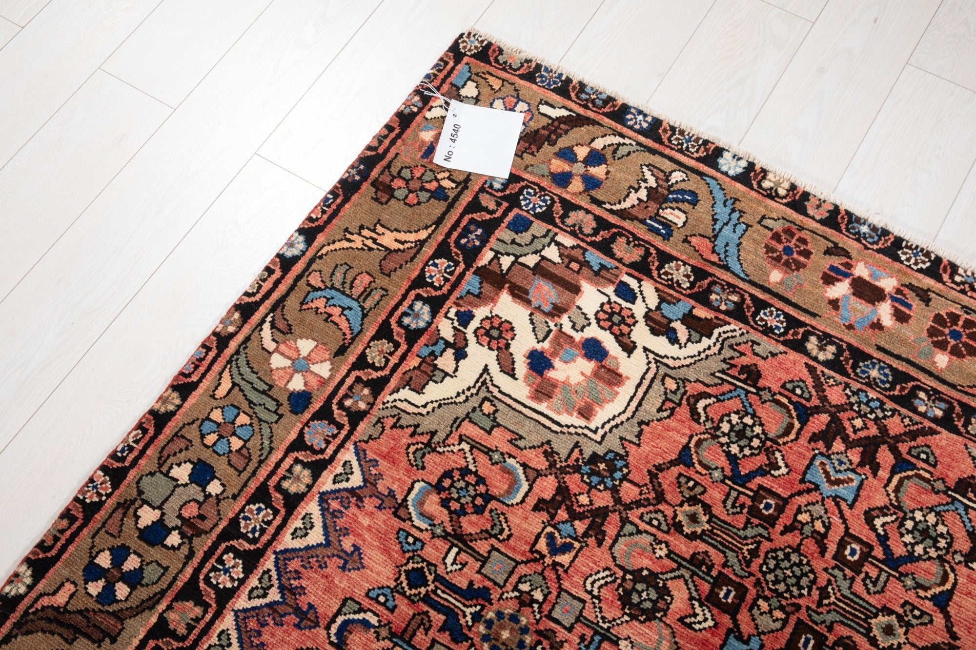Hand-Knotted Vintage Wool Area Rug – 10' 2" x 5' 1" (309 x 154 cm) - Yasi & Fara