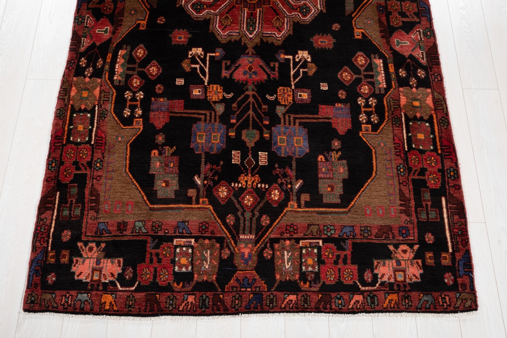 Hand-Knotted Vintage Wool Area Rug – 9' 2" x 4' 11" (280 × 151 cm) - Yasi & Fara
