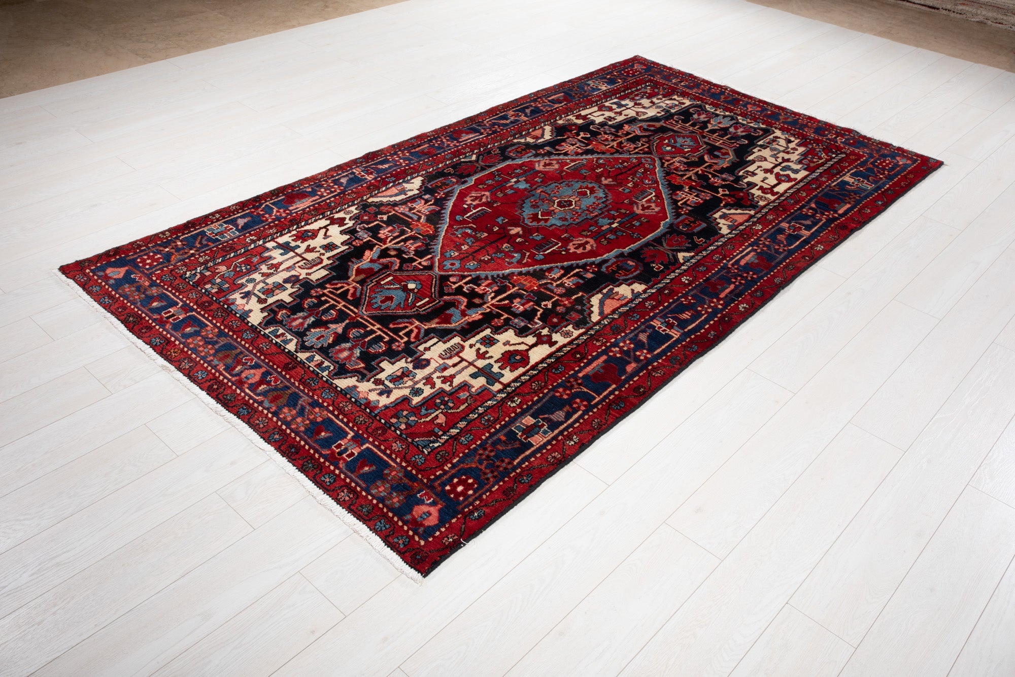 Hand-Knotted Vintage Wool Area Rug – 9' 1" x 5' 1" (277 × 155 cm) - Yasi & Fara