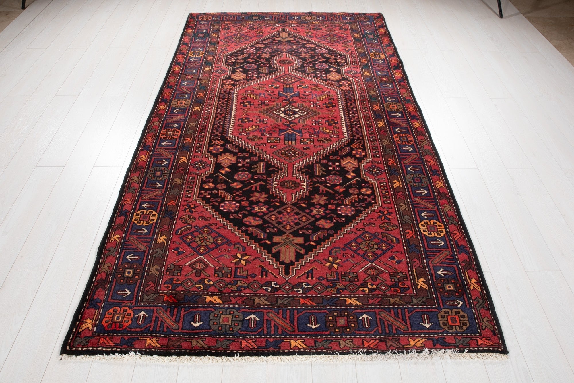 Hand-Knotted Vintage Wool Area Rug – 8' 11" x 5' 1" (271 × 154 cm) - Yasi & Fara