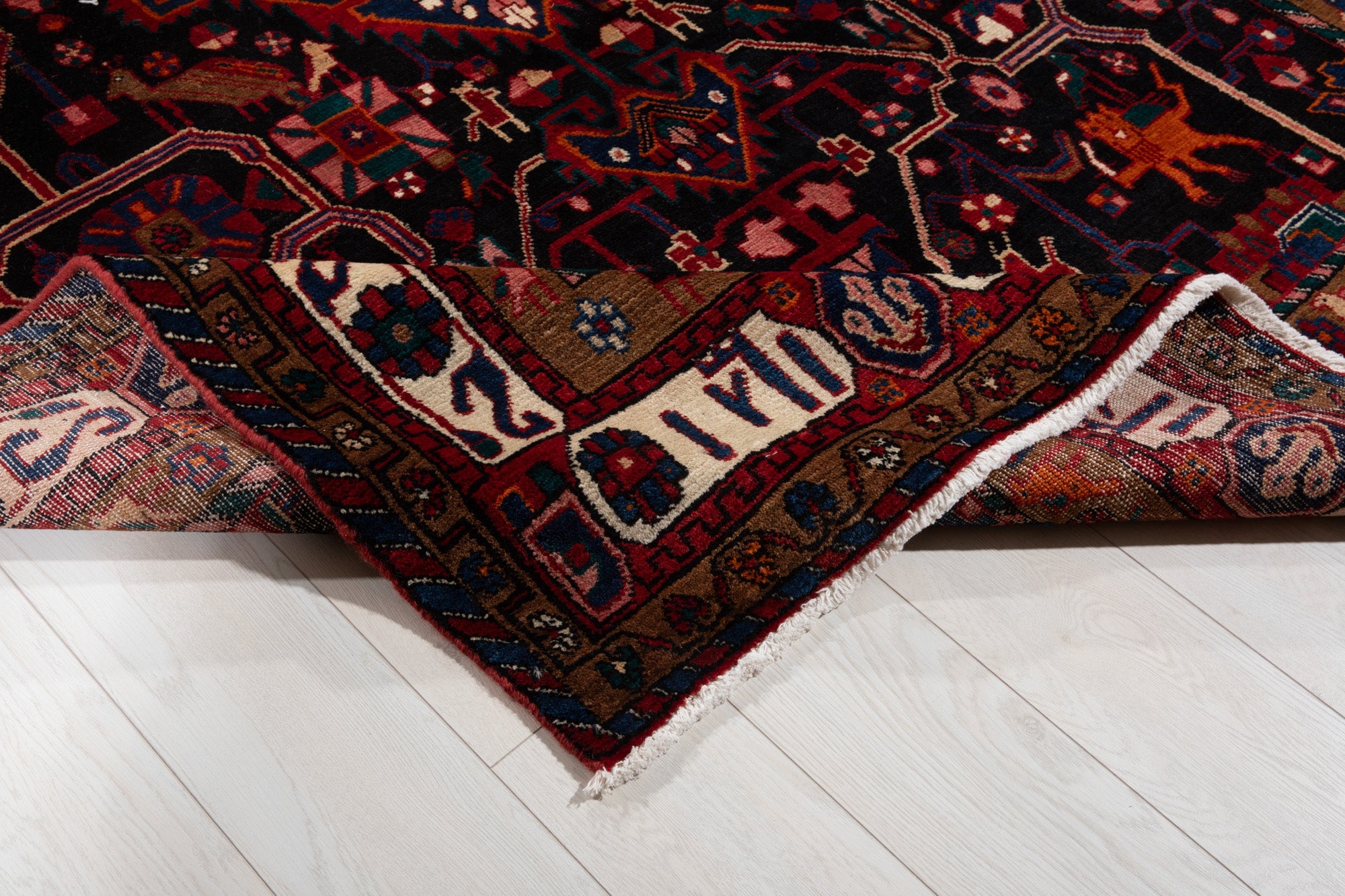 Hand-Knotted Vintage Wool Area Rug – 9' 4" x 5' 3" (285 × 161 cm) - Yasi & Fara