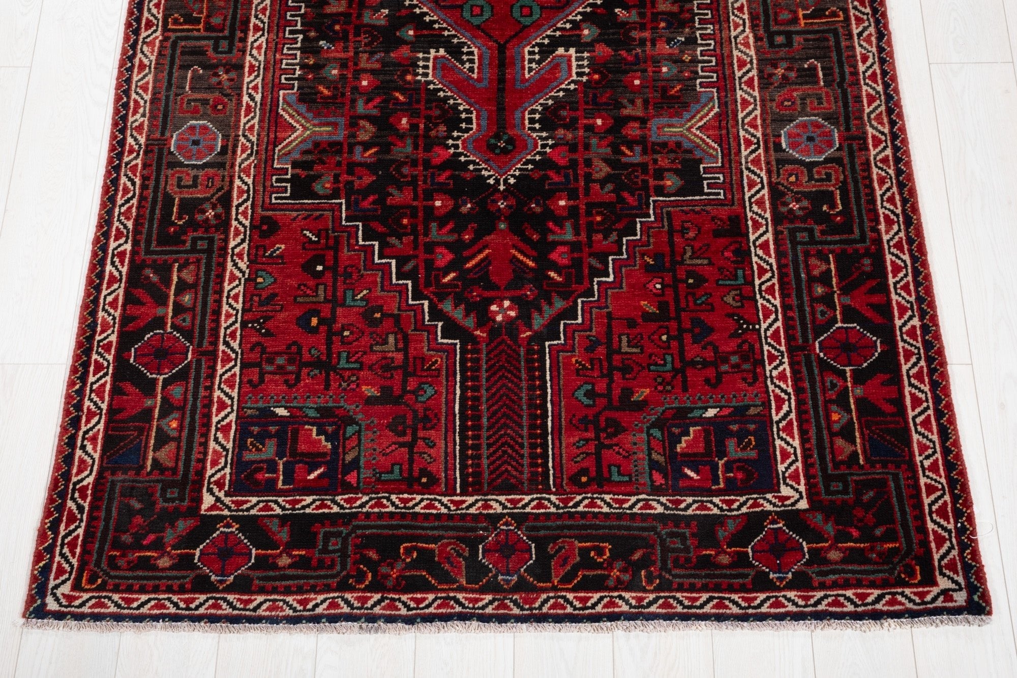 Hand-Knotted Vintage Wool Area Rug – 9' 8" x 4' 6" (295 × 136 cm) - Yasi & Fara