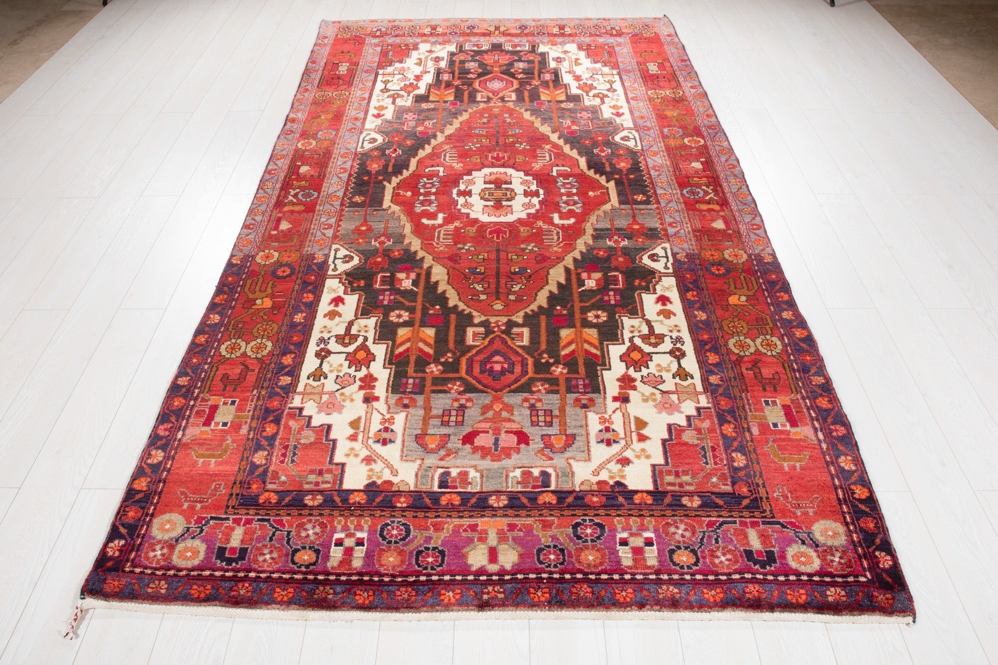 Hand-Knotted Vintage Wool Area Rug – 10' 1" x 5' 6" (308 × 169 cm) - Yasi & Fara