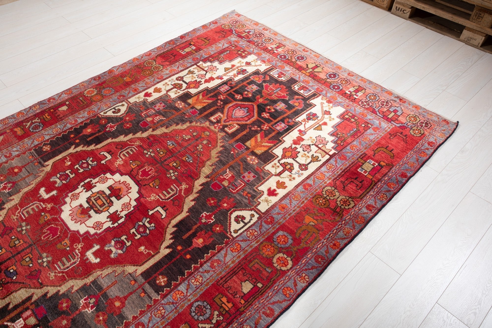 Hand-Knotted Vintage Wool Area Rug – 10' 1" x 5' 6" (308 × 169 cm) - Yasi & Fara