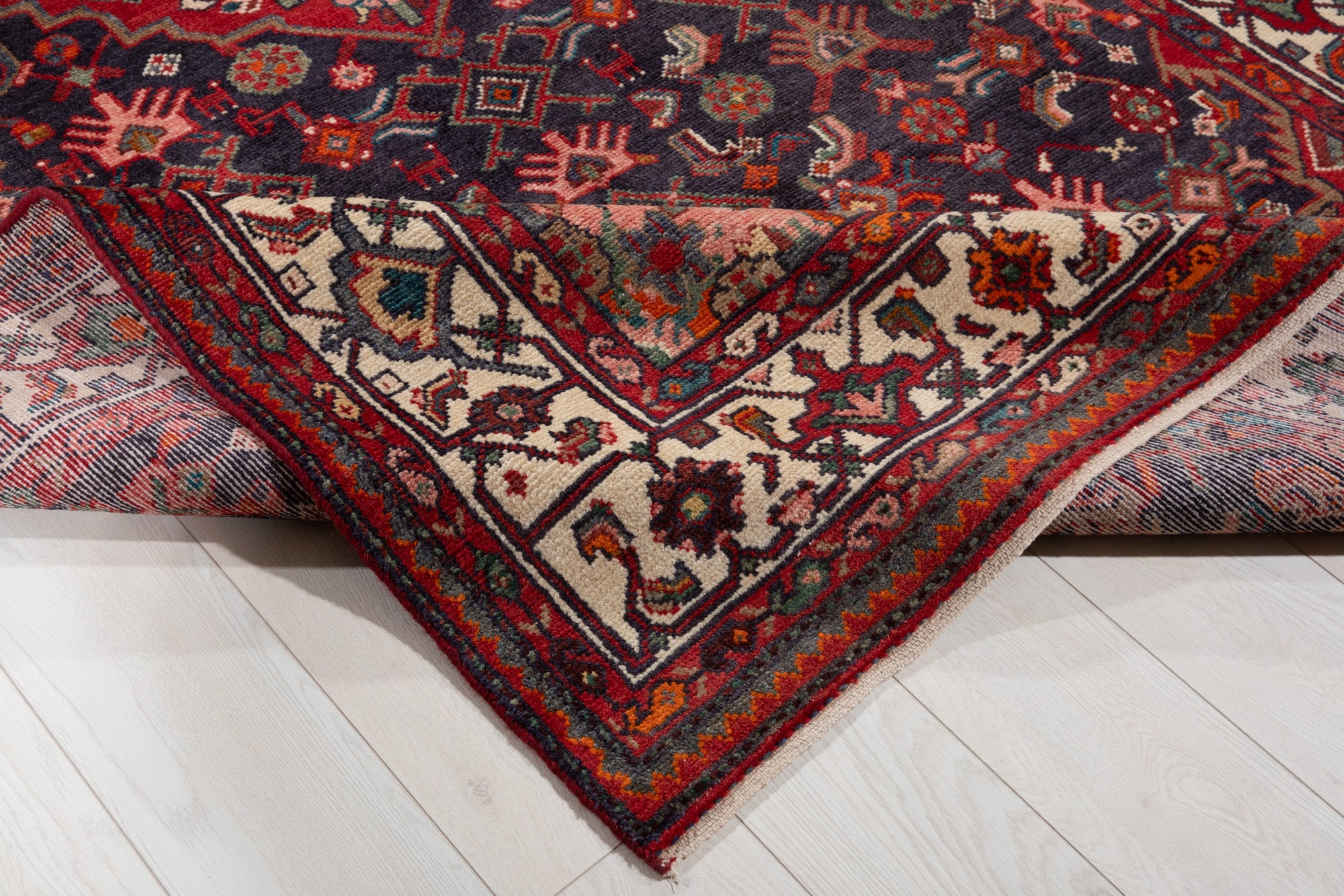 Hand-Knotted Vintage Wool Area Rug – 10' x 5' (305 × 151 cm) - Yasi & Fara