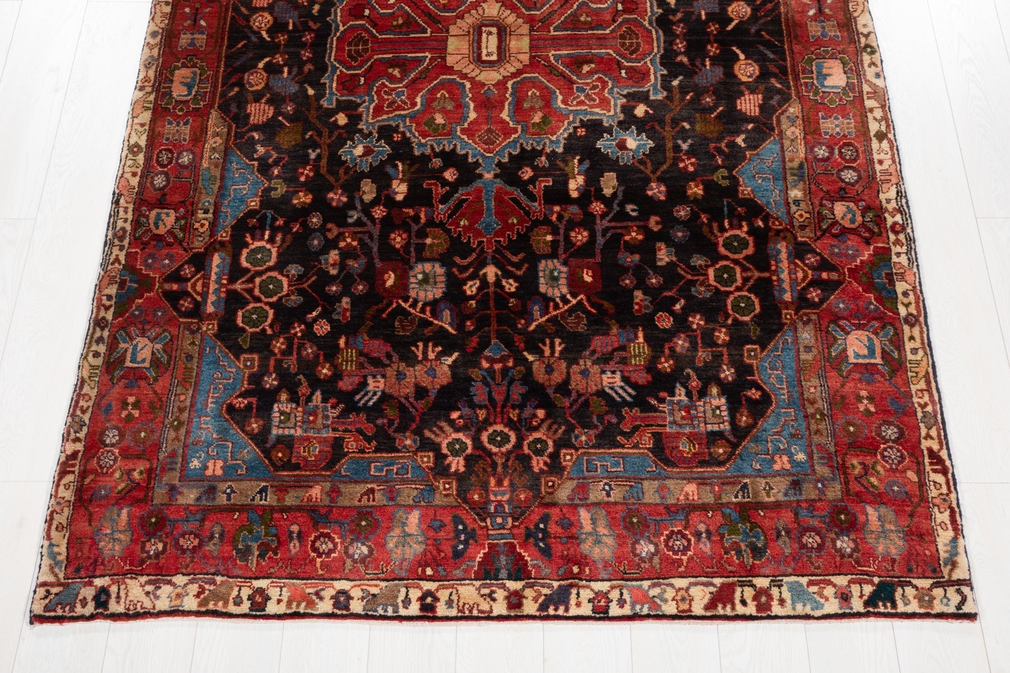 Hand-Knotted Vintage Wool Area Rug – 9' 2" x 5' 4" (279 × 162 cm) - Yasi & Fara