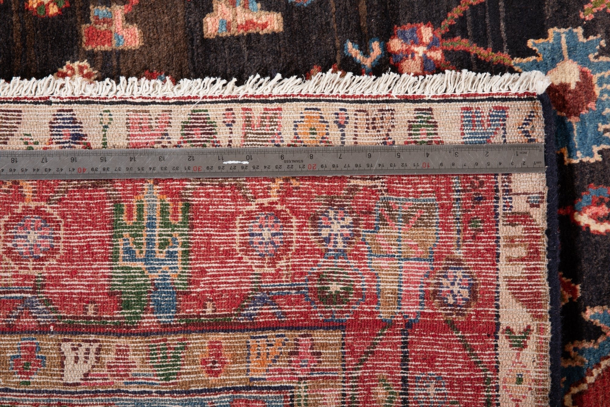 Hand-Knotted Vintage Wool Area Rug – 9' 2" x 5' 4" (279 × 162 cm) - Yasi & Fara