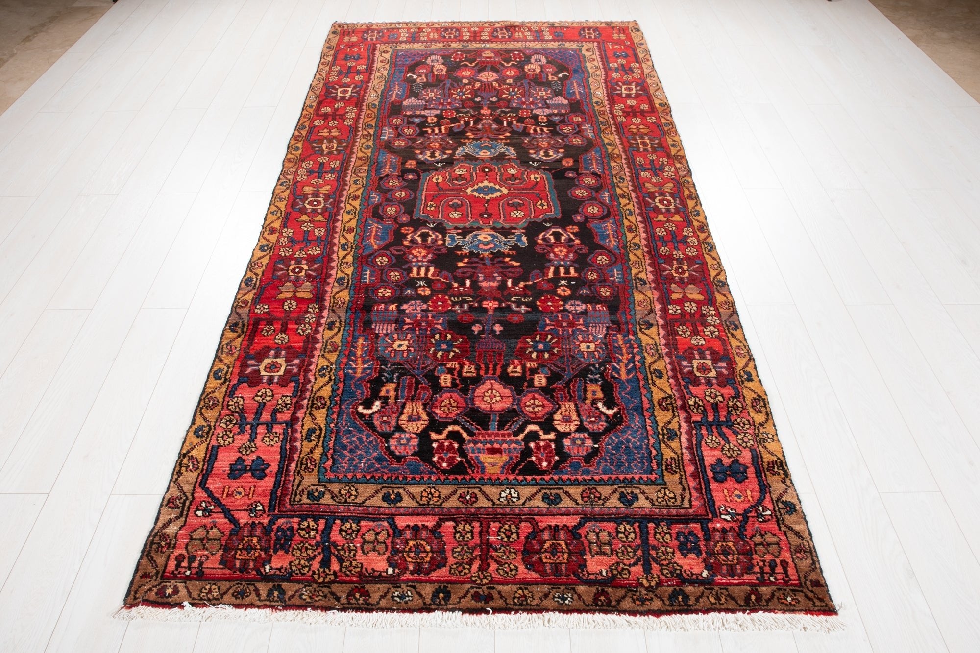 Hand-Knotted Vintage Wool Area Rug – 9' 8" x 4' 9" (296 × 146 cm) - Yasi & Fara