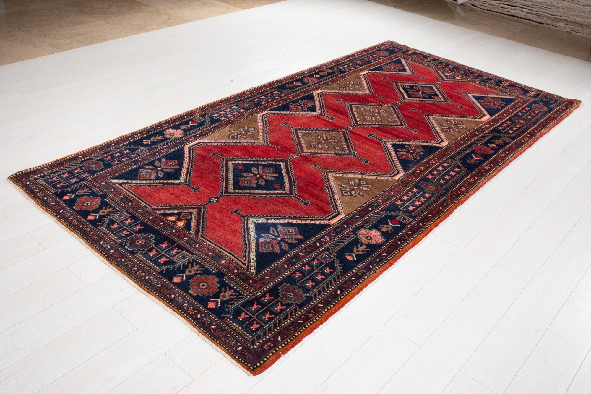 Hand-Knotted Vintage Wool Area Rug – 10' 5" x 5' 3" (317 x 159 cm) - Yasi & Fara