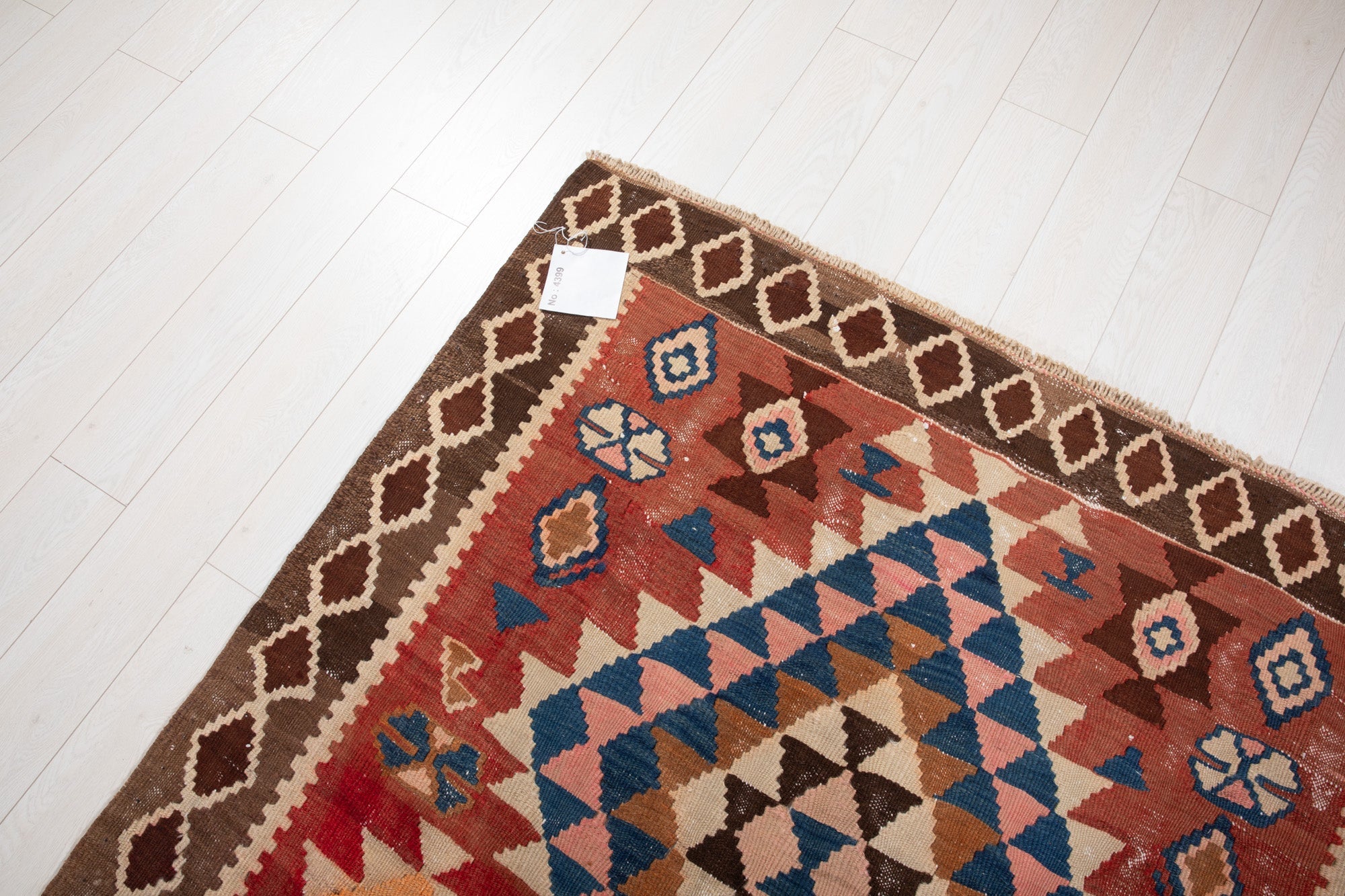 Handwoven Vintage Wool Kilim Rug – 10' 1" x 4' 8" (307 × 143 cm) - Yasi & Fara