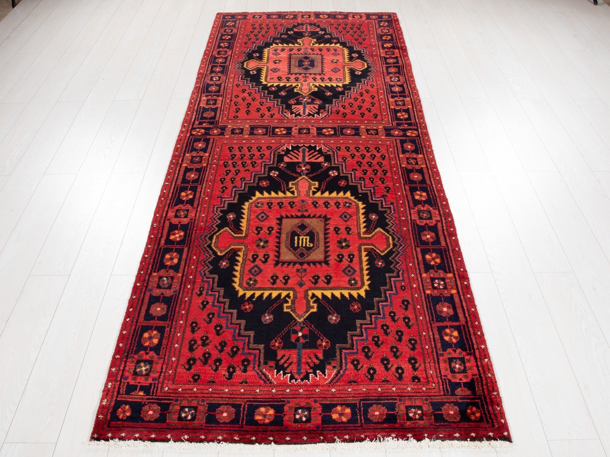 Hand-Knotted Vintage Wool Runner Rug – 9' 9" x 3' 9" (298 x 114 cm) - Yasi & Fara