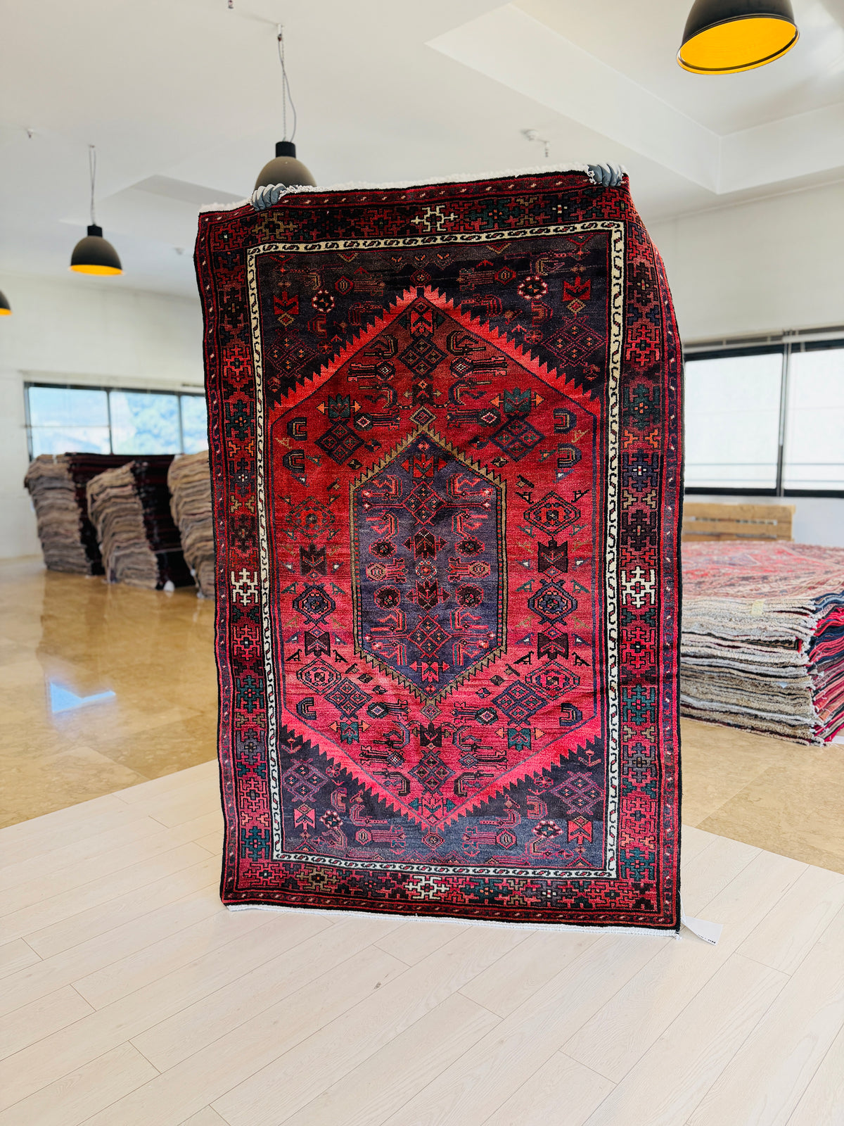 Vintage Red Hand-Knotted Wool Rug – 6' 6" x 4' 4" (199 x 131 cm)