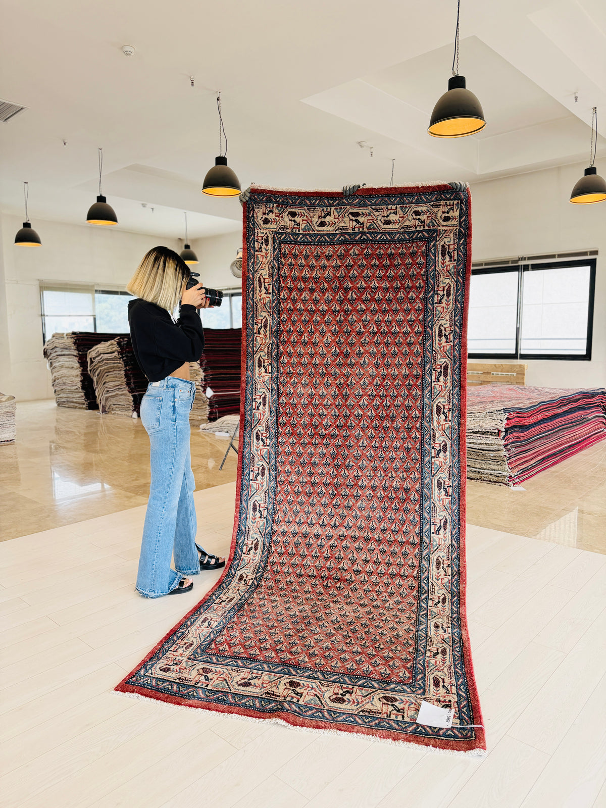 Vintage Red All-Over Area Rug – 10' 4" x 4' 0" (315 x 123 cm)