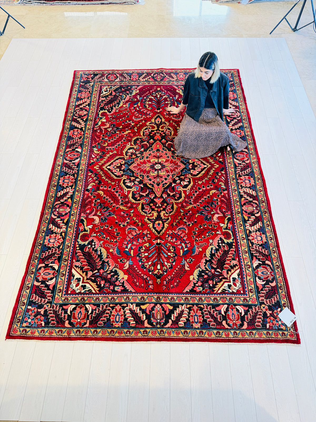 Collectible Vintage Red and navy Floral Rug – 11' 6" x 7' 5" (351 x 225 cm)