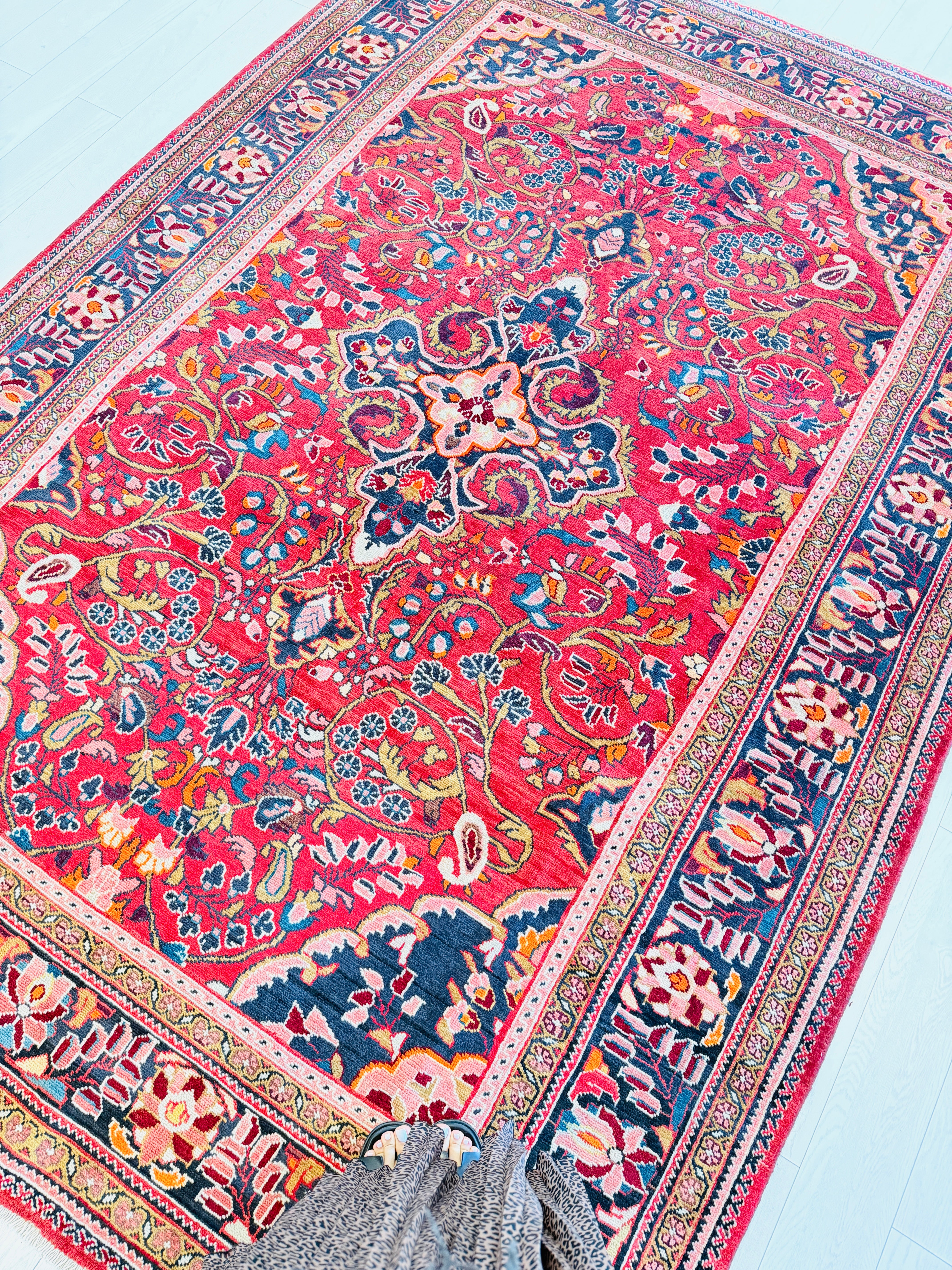 Vintage Red and blue Floral Rug – 10' 2" x 7' 0" (309 x 214 cm)