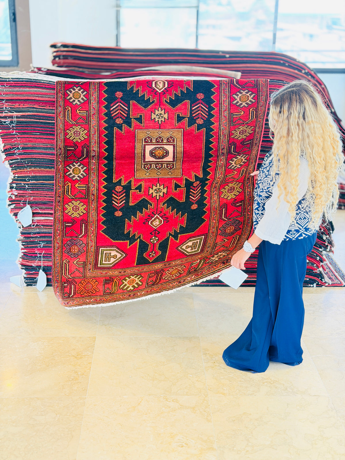 Collectible Vintage Red, Intense Deep Navy Blue Geometric Medallion Area Rug – 6' 4" x 4' 4" (193 x 131 cm)