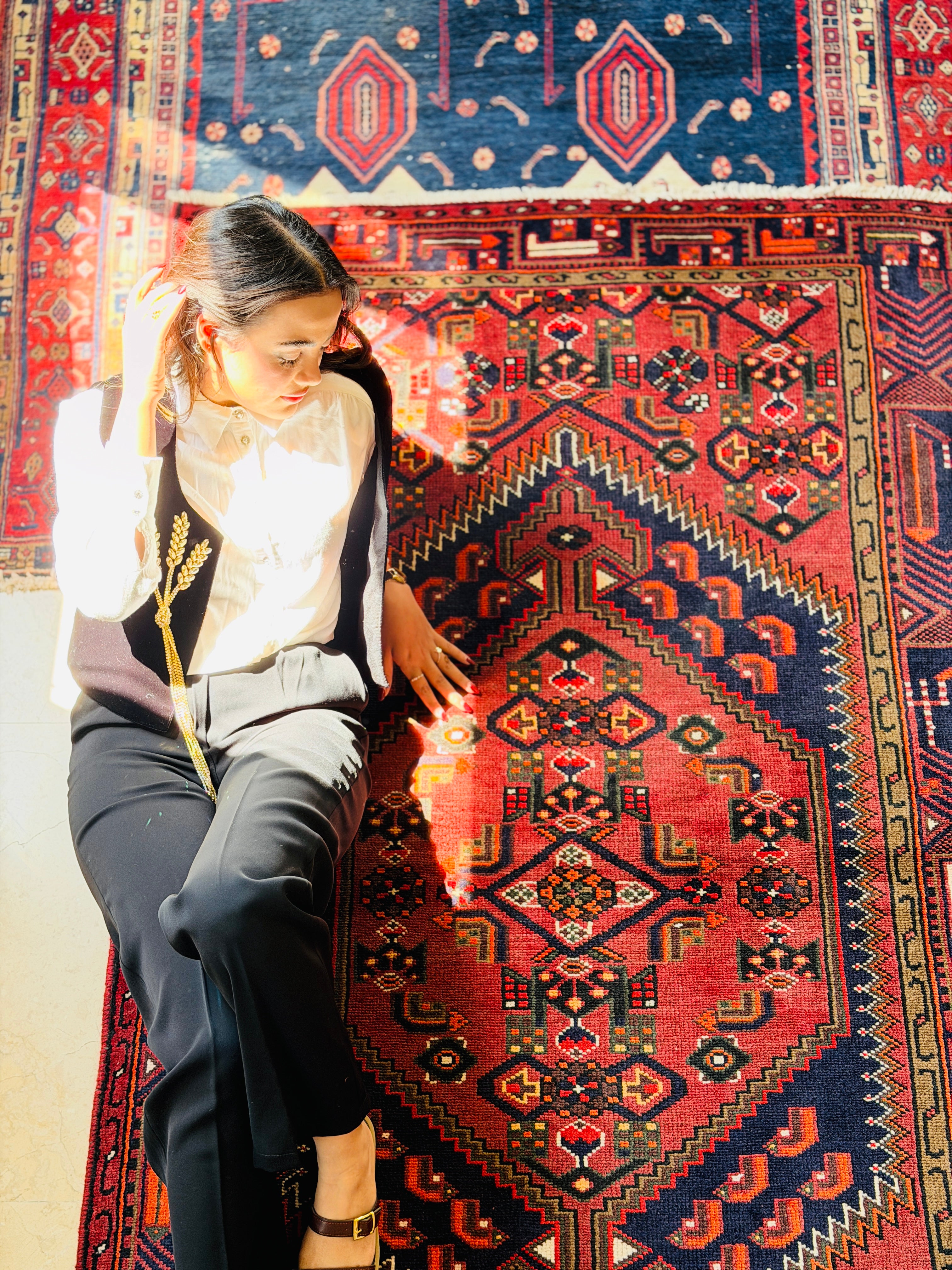 Vintage Rust Red, Navy Blue Hexagonal Medallion Area Rug – 6' 7" x 4' 0" (201 x 122 cm)