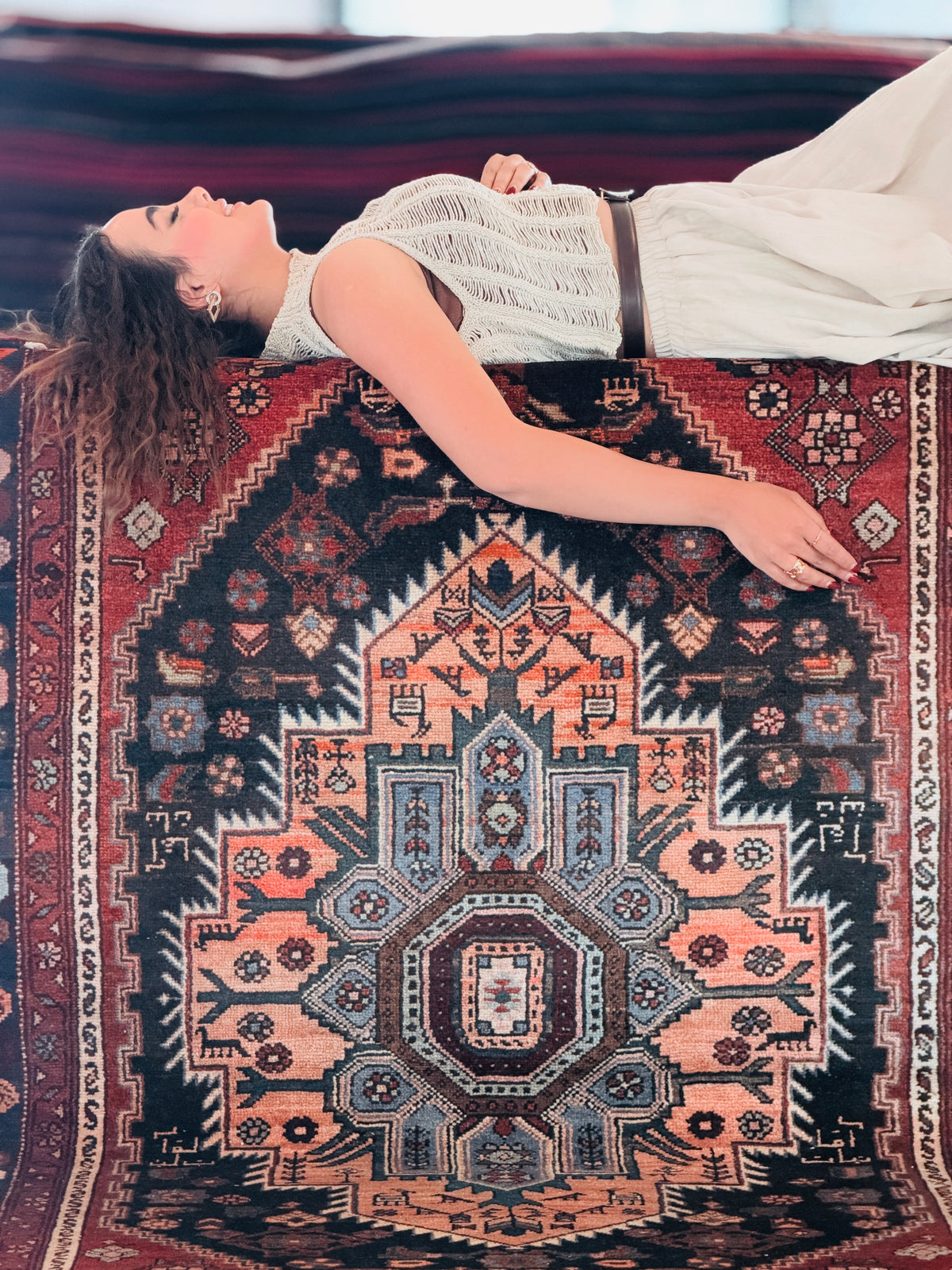 Collectible Vintage Black, Rust Red Geometric Medallion Area Rug – 7' 1" x 4' 3" (216 x 130 cm)