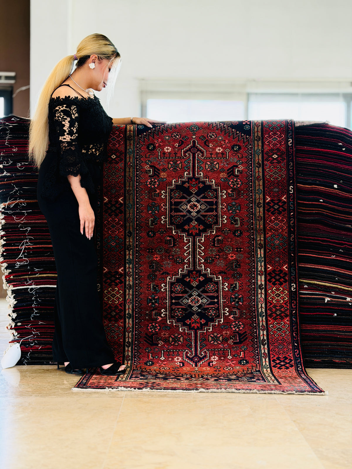 Vintage Rust Red and Navy Blue Medallion Hand-Knotted Area Rug – 6' 9" x 3' 5" (205 x 104 cm)