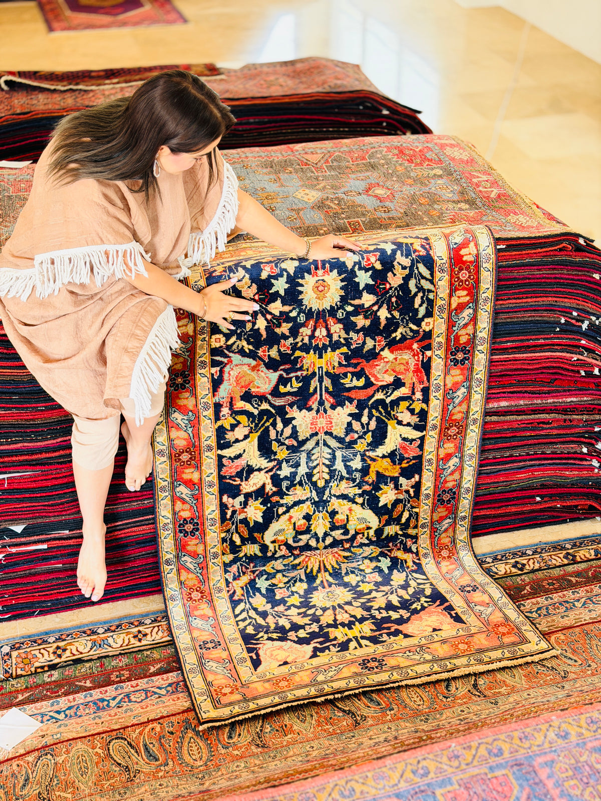 Antique Deep Navy Blue Hunting Design Hand-Knotted Area Rug – 6' 0" x 3' 3" (182 x 98 cm)